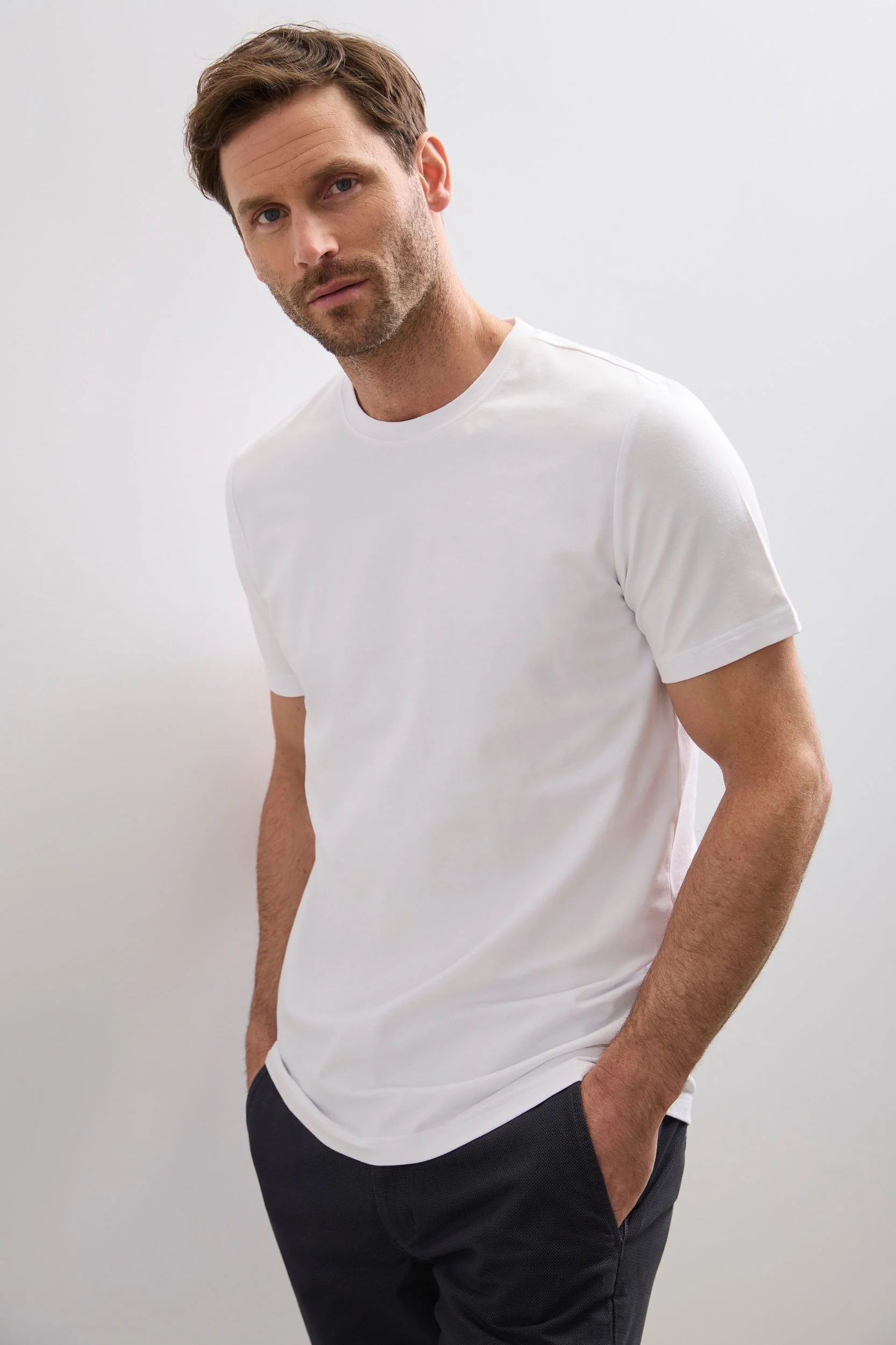 Basic crew neck T-shirt - Image 15