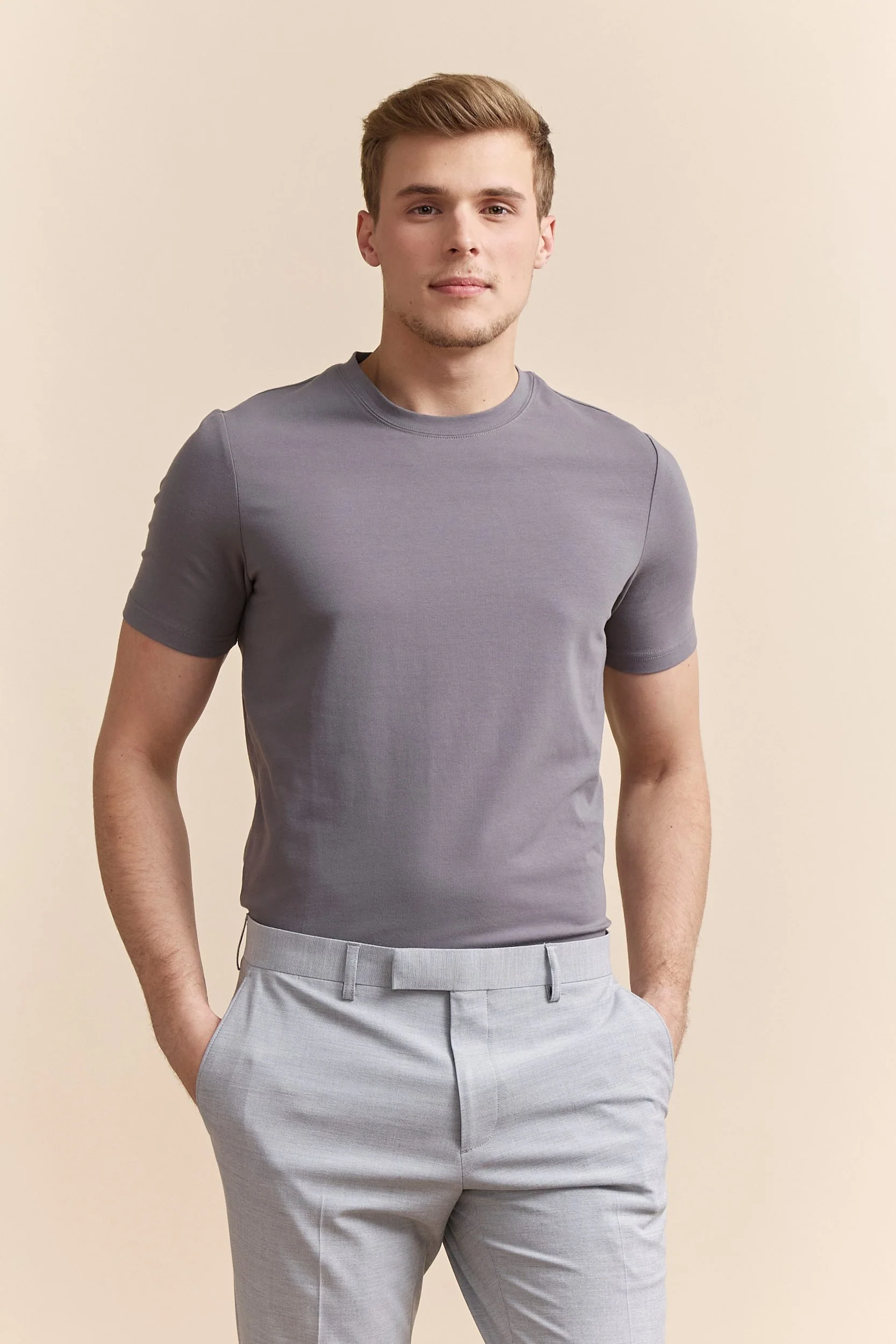 Basic crew neck t-shirt - Image 3