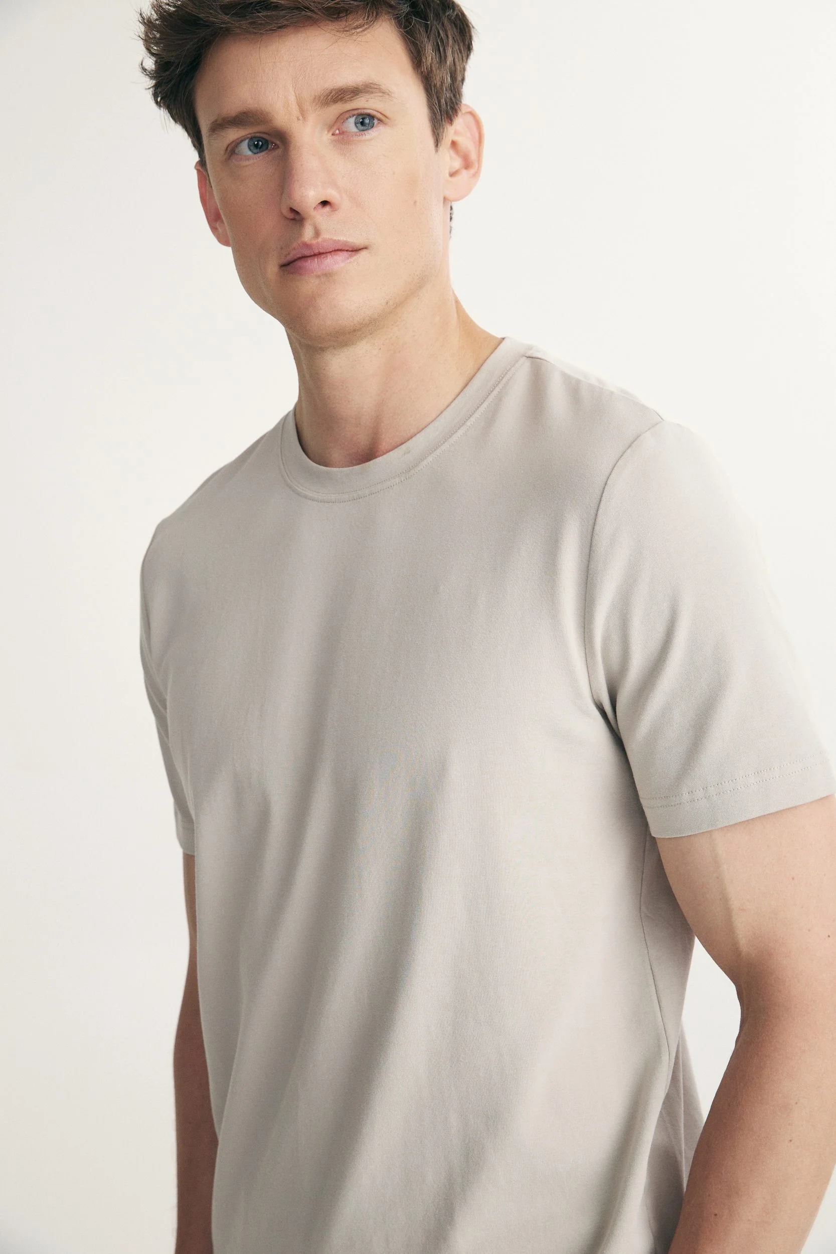 Basic crew neck T-shirt - Image 4