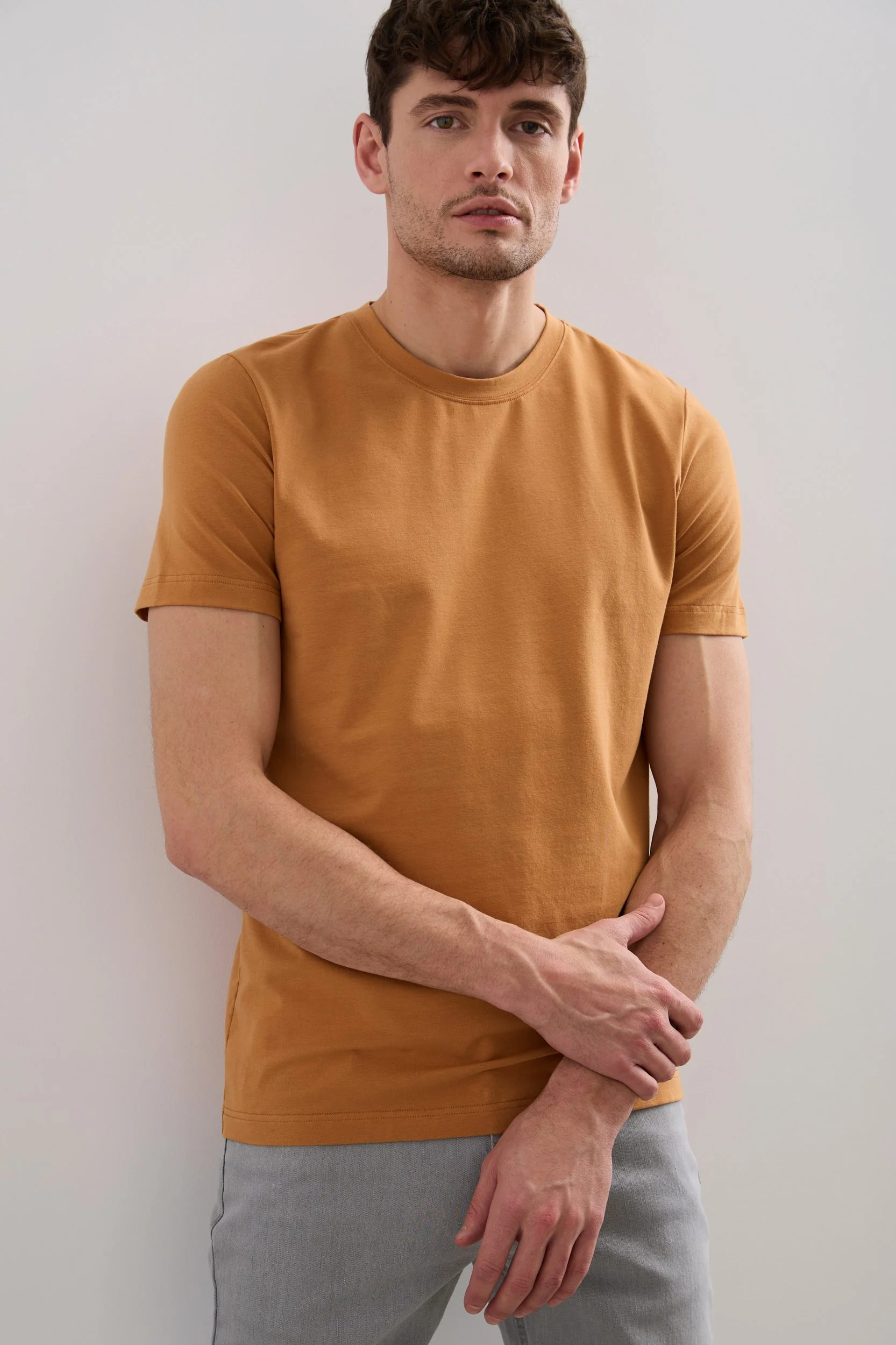 Basic Crew Neck T-Shirt - Image 15