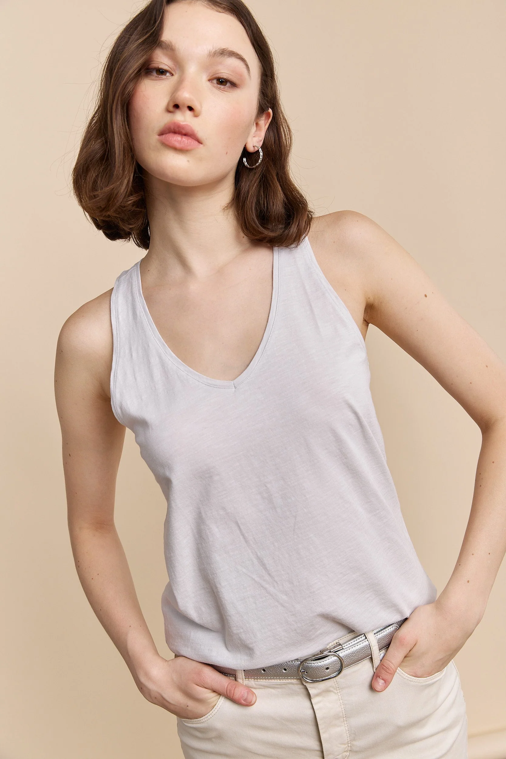 Basic V neck cami - Image 13