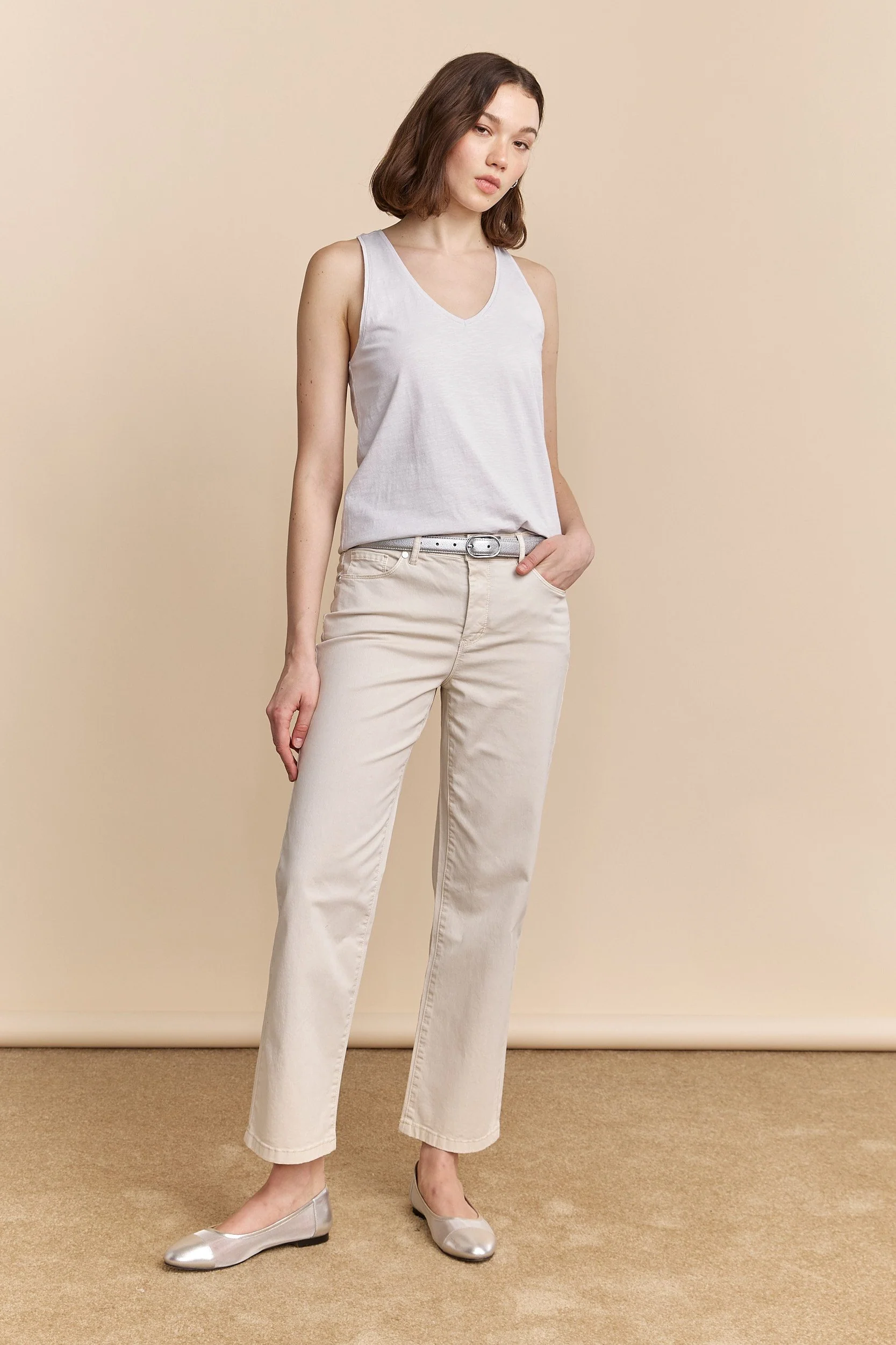 Basic V neck cami - Image 14