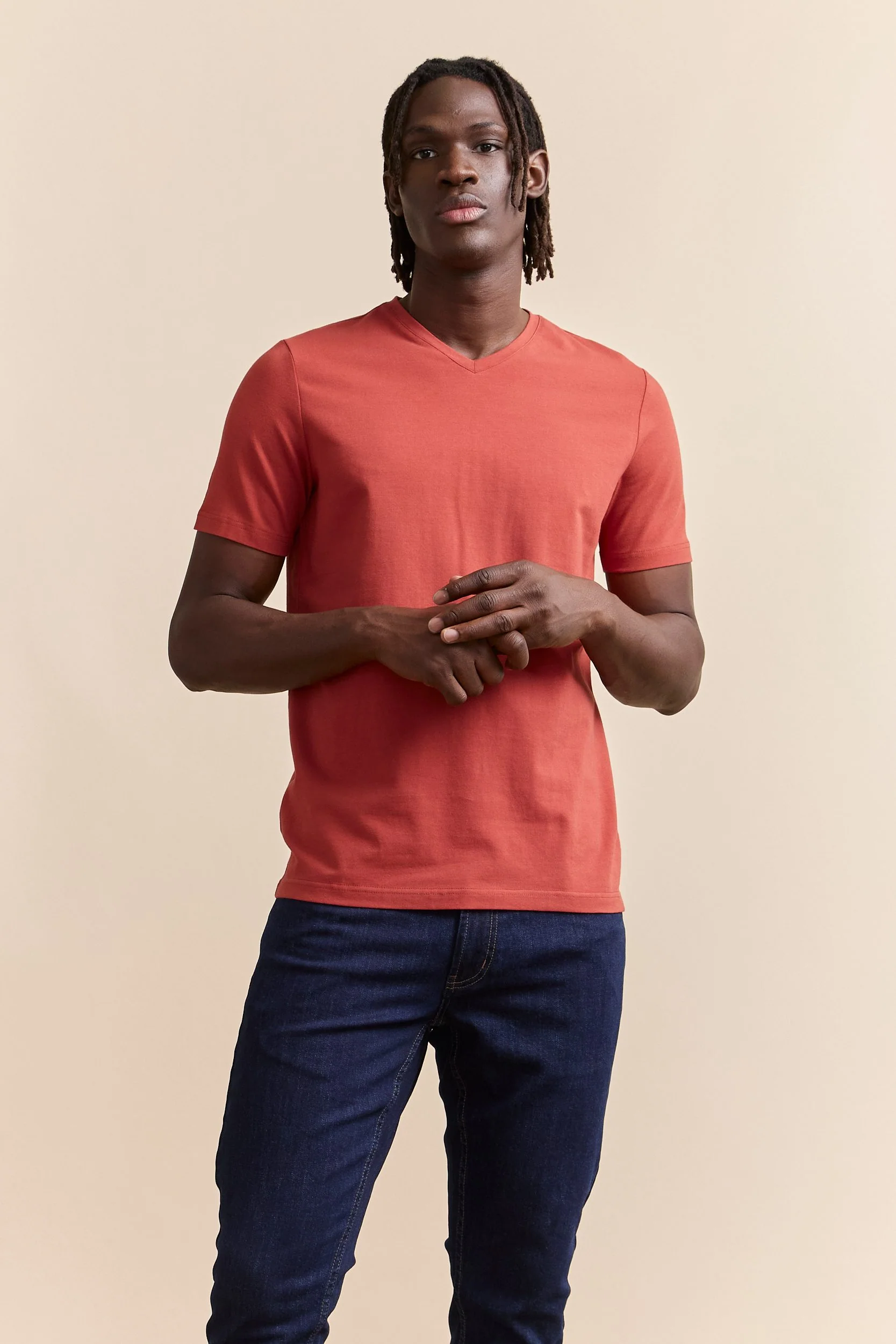 Basic V neck T-shirt - Image 2