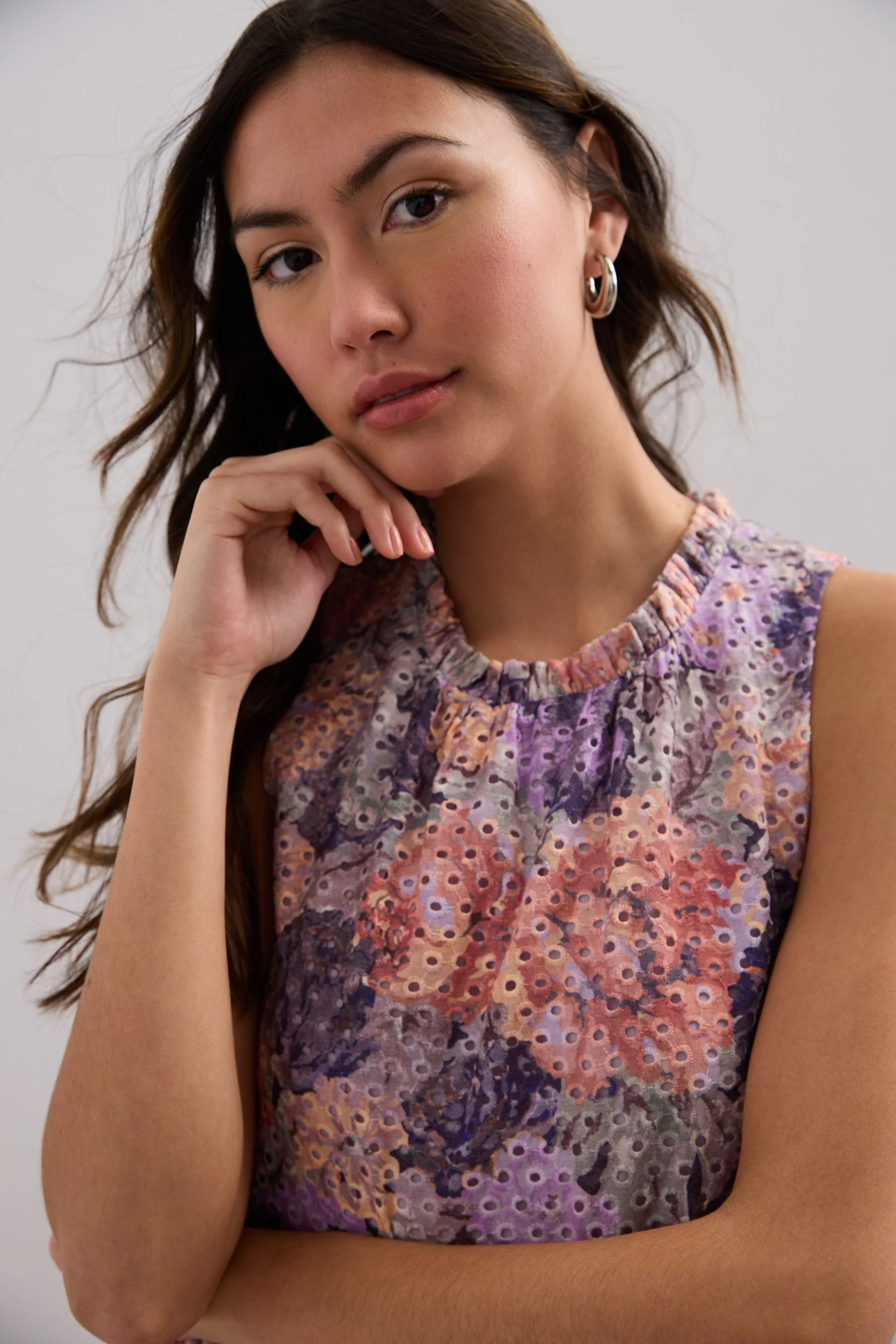 Printed eyelet dress - Image 3