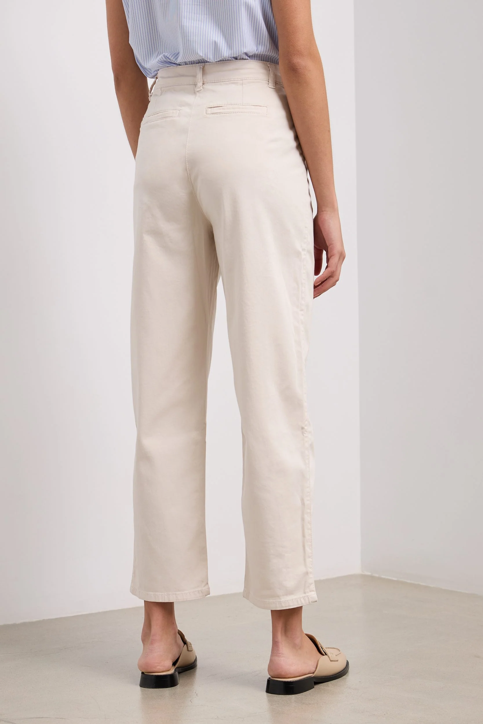 Casual Carrot Pant - Image 6