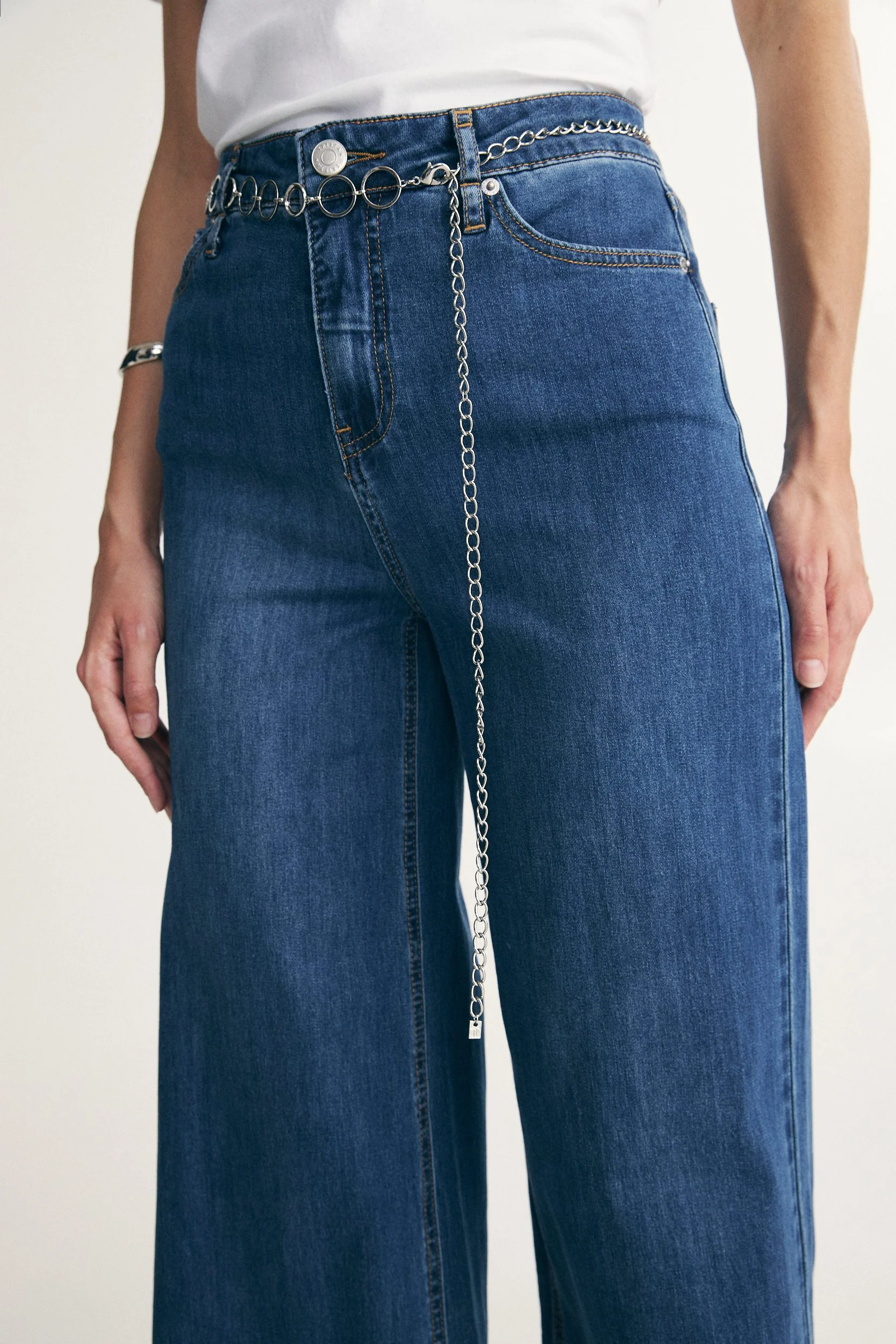 Chain belt