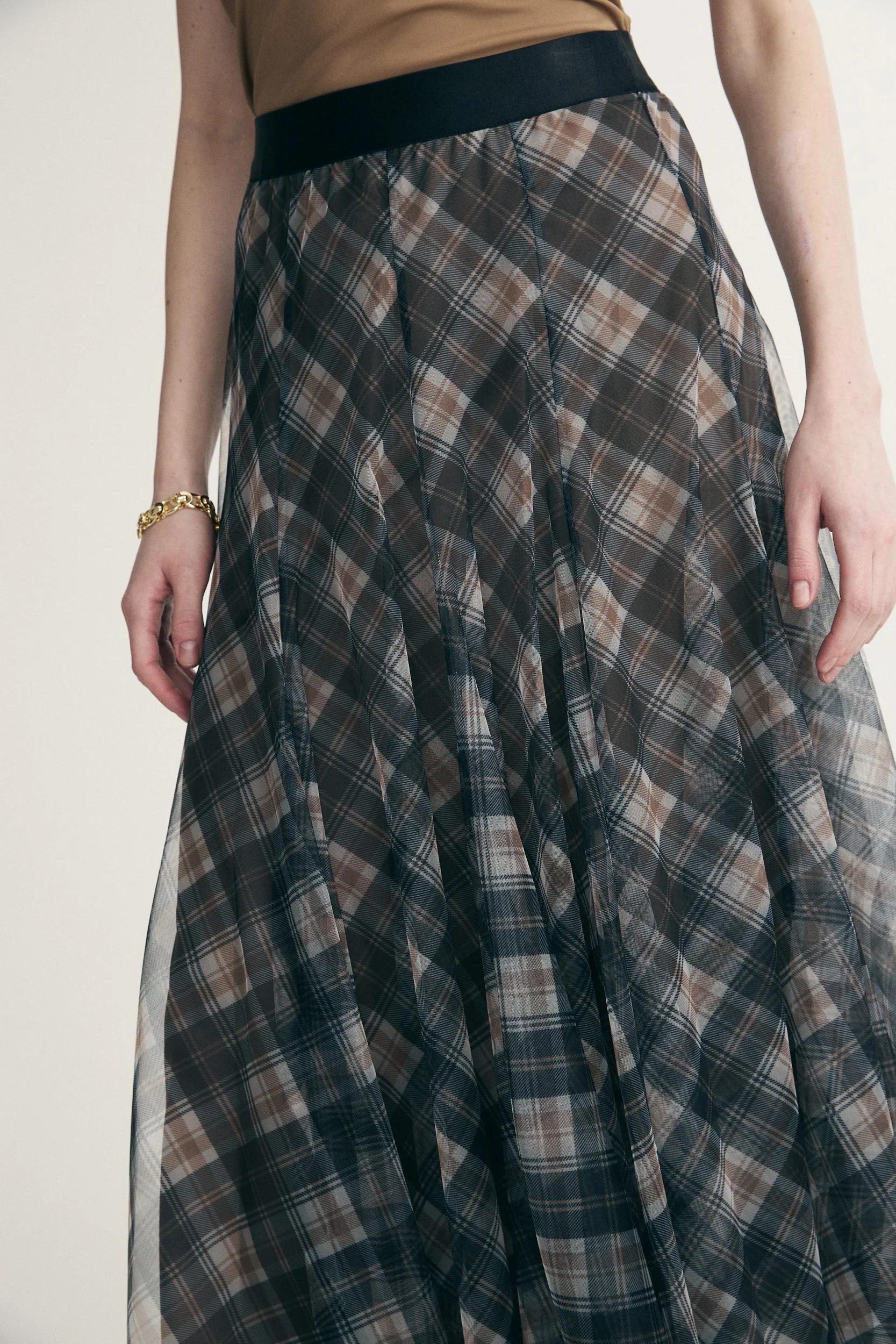 Checkered mesh skirt - Image 3
