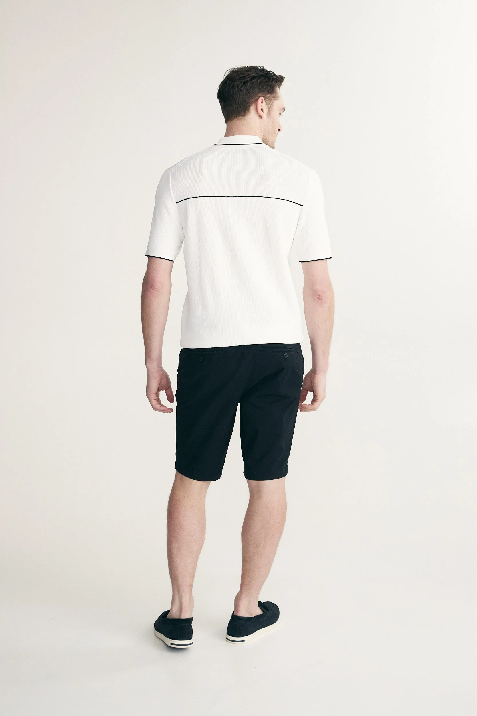 Contrast details knitted polo - Image 5