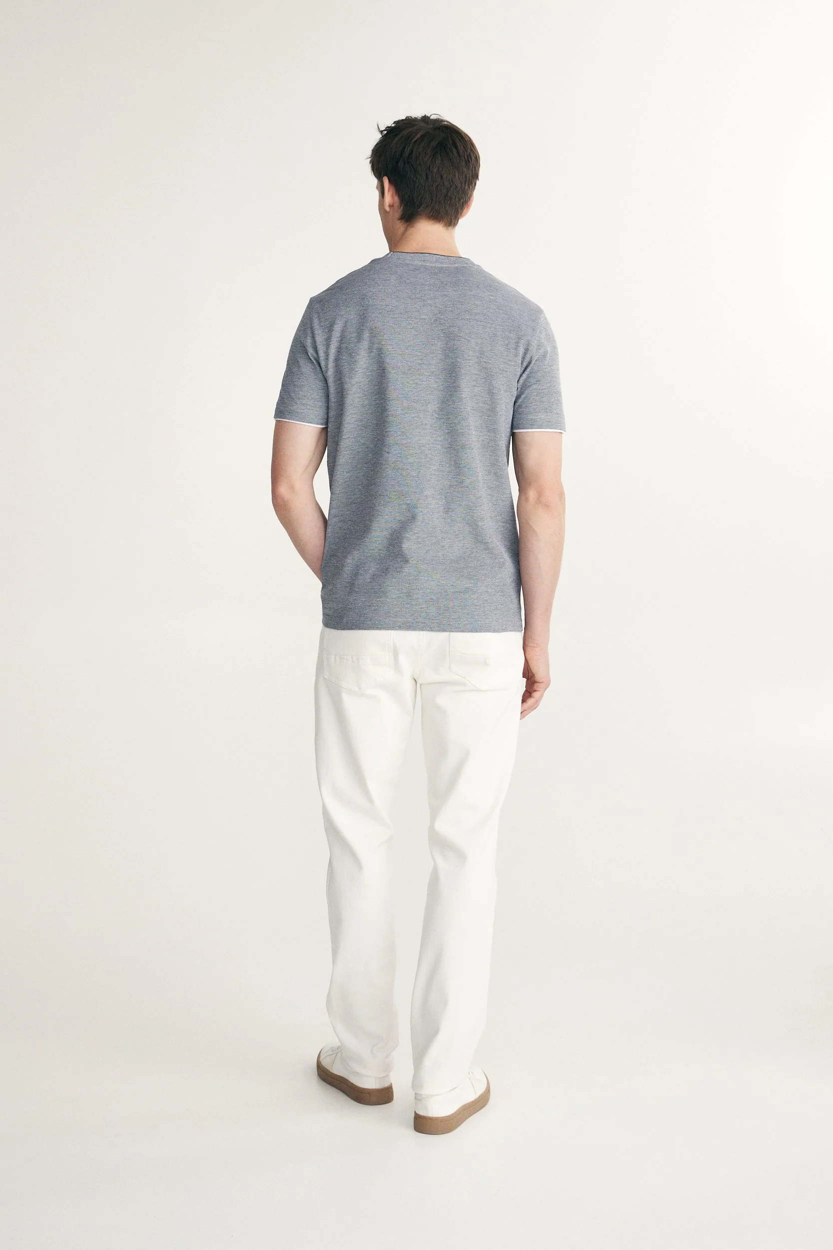 Contrast details pique t-shirt - Image 2
