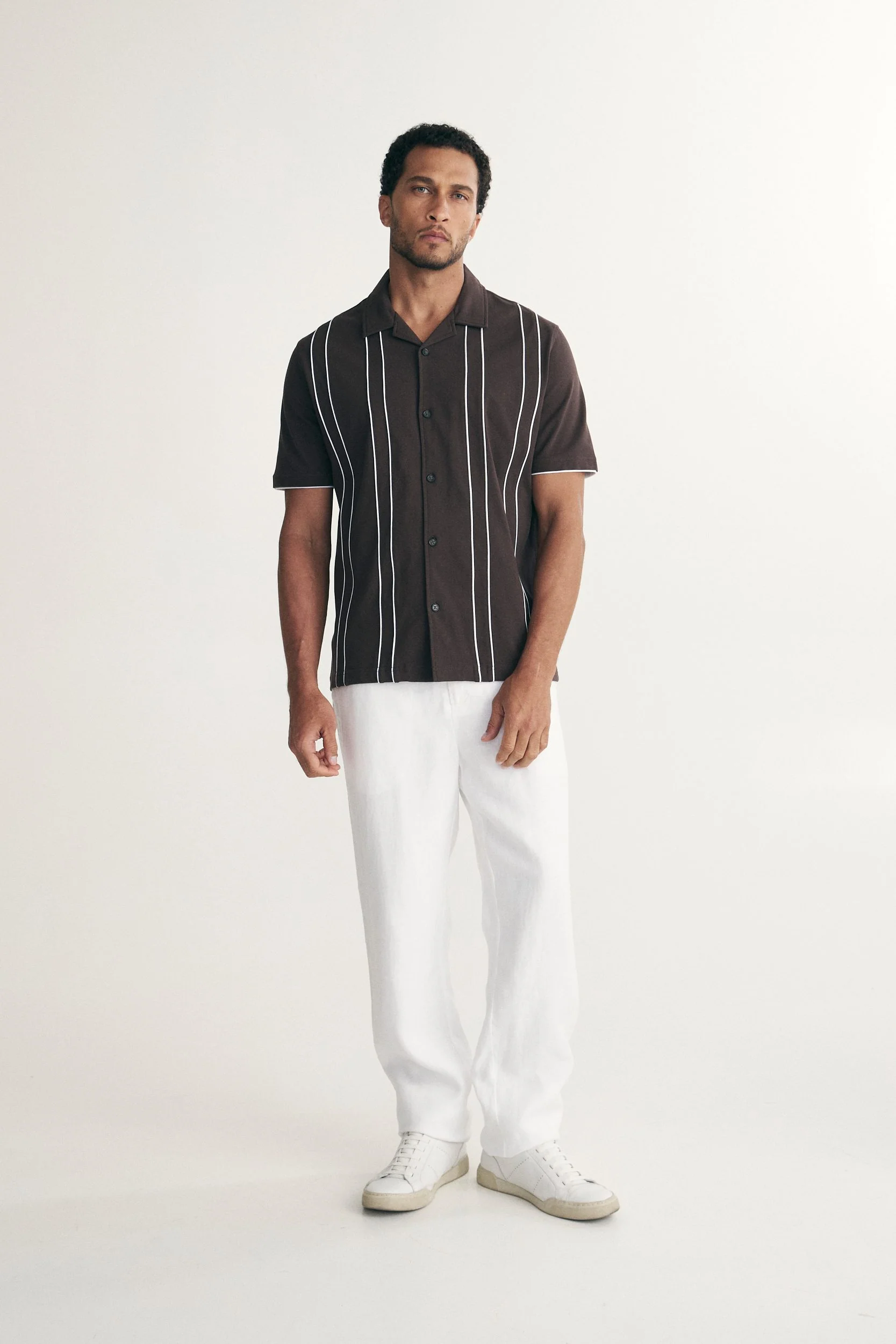 Cuban collar fitted shirt - Image 7