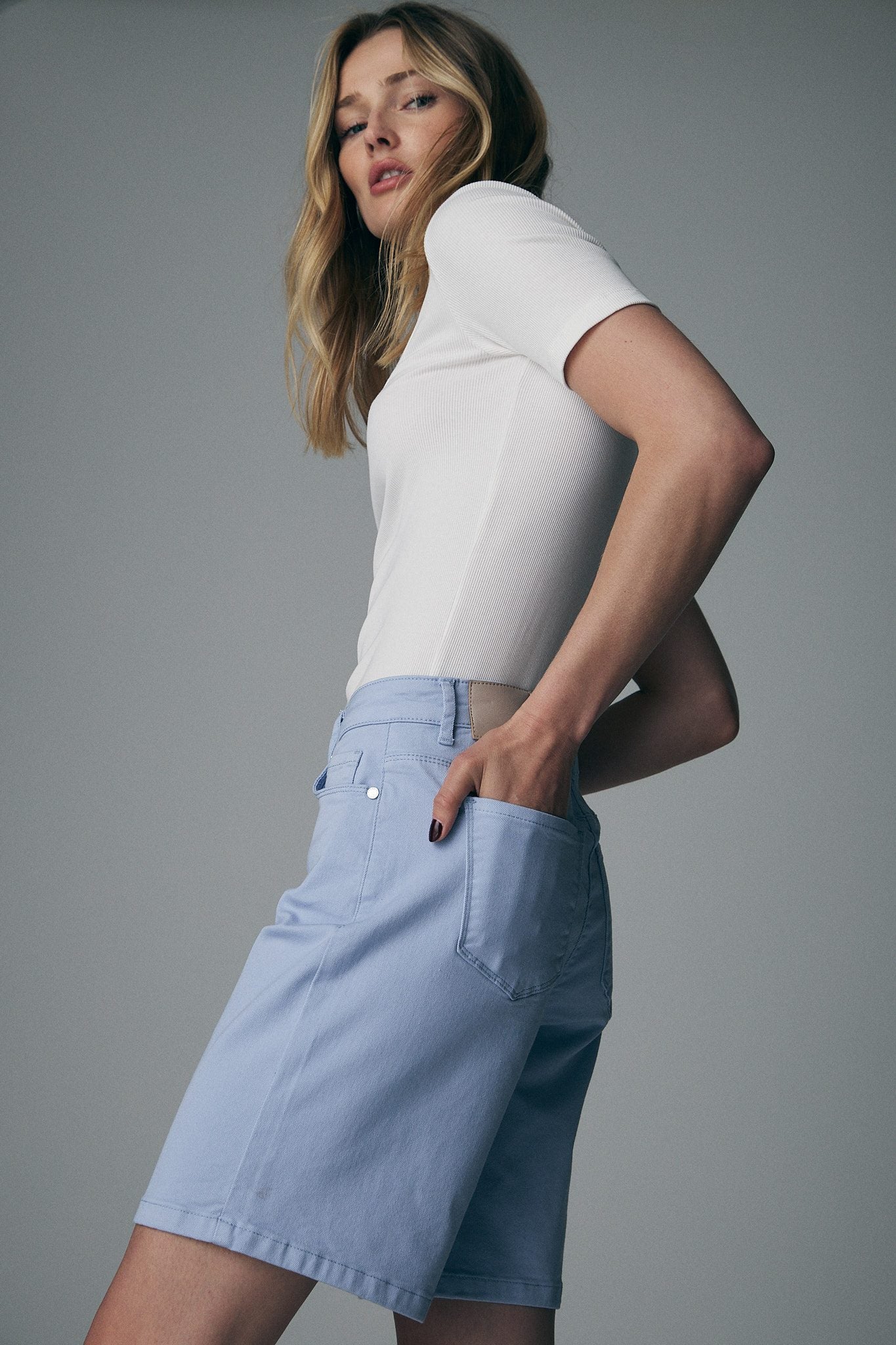 Denim shorts - Image 4