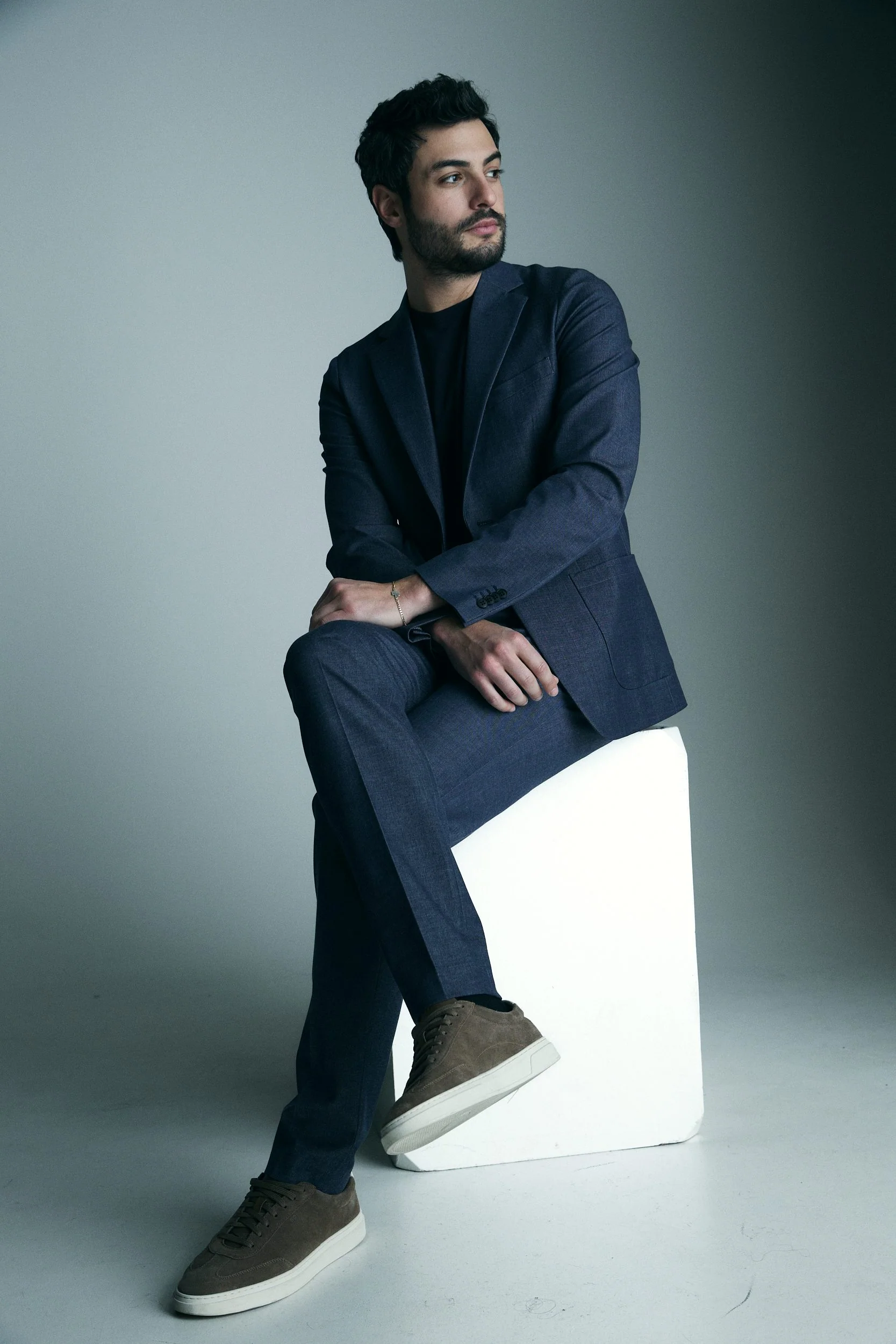 Denim-look Slim-fit pant with elastic sides - Image 4