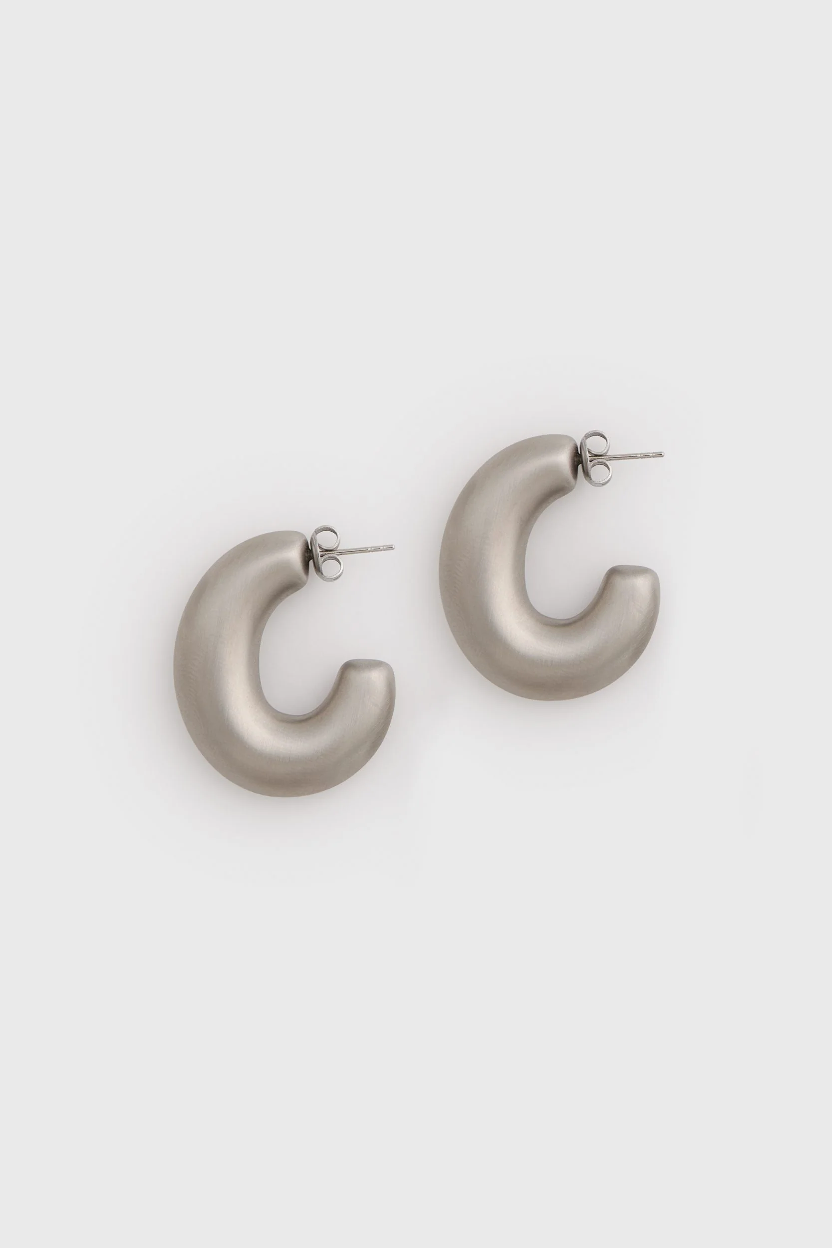 Earring with pearl - Image 3
