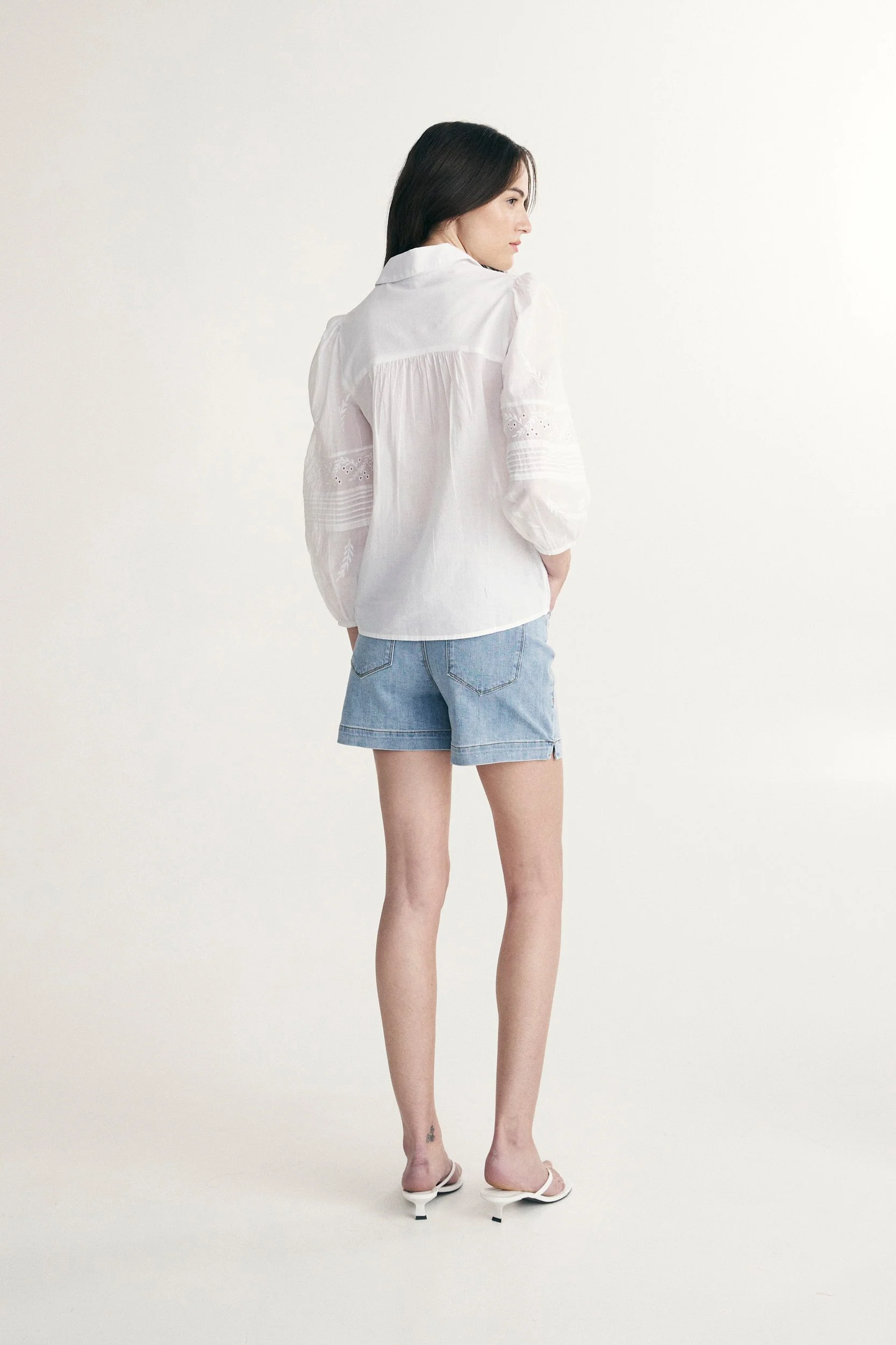Embroidered shirt - Image 2