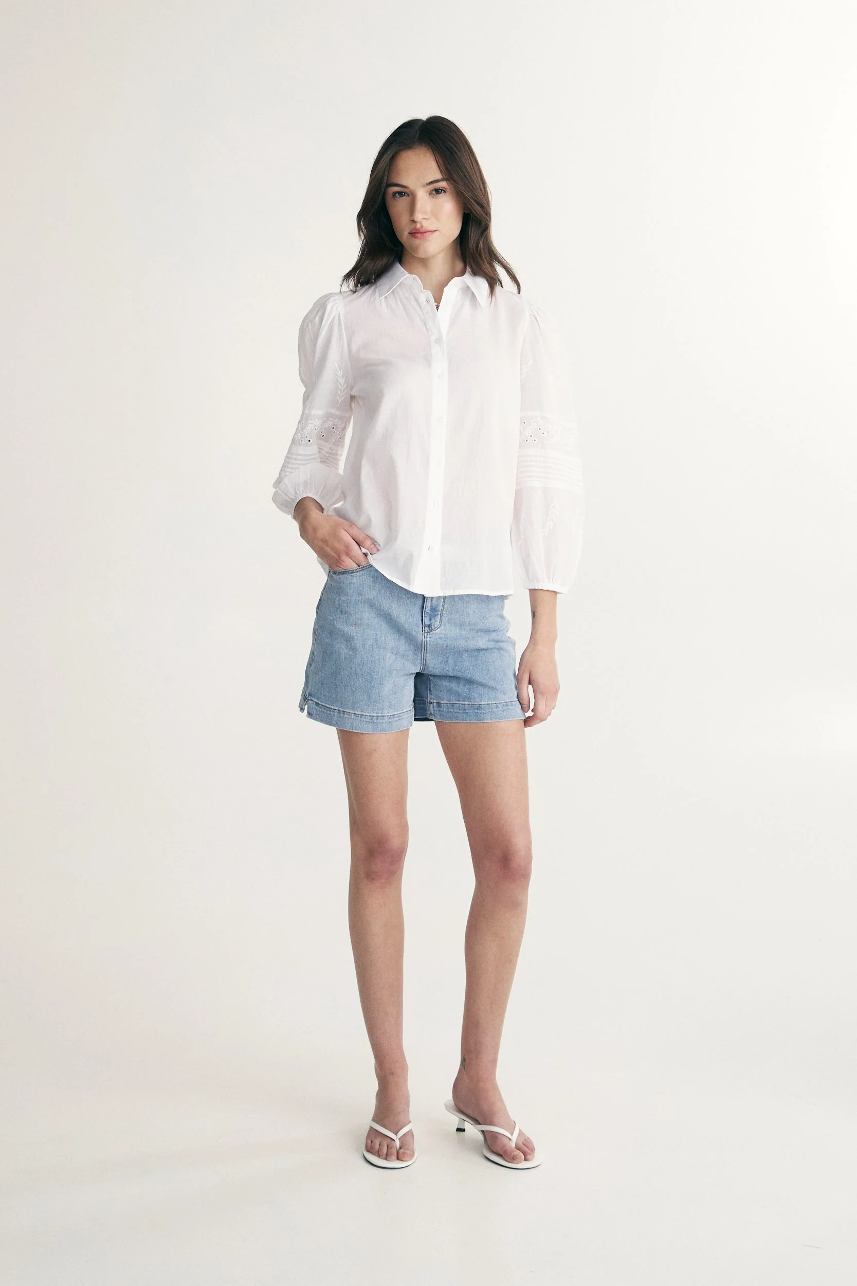Embroidered shirt - Image 3