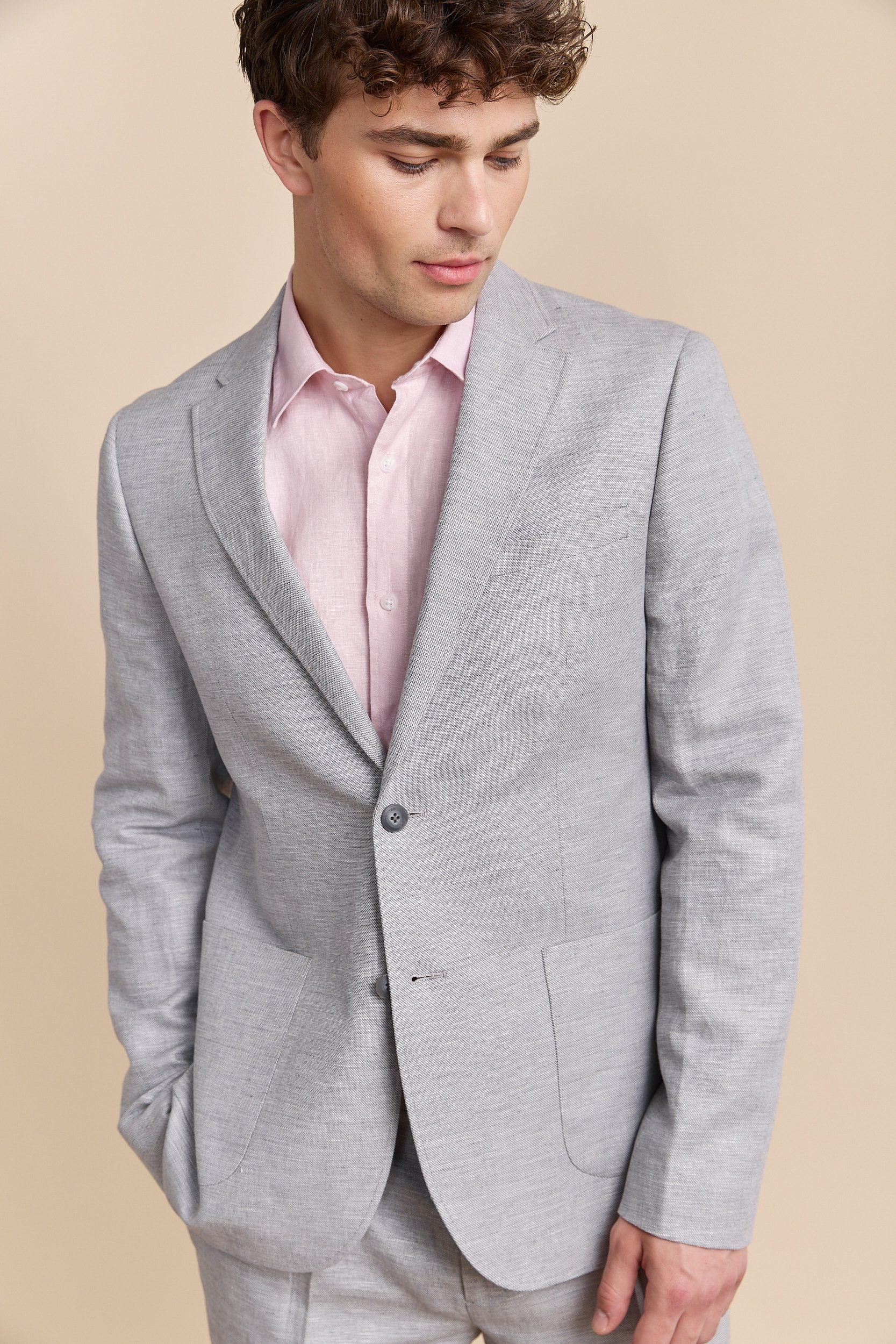 Fitted patch pocket linen jacket - Image 3