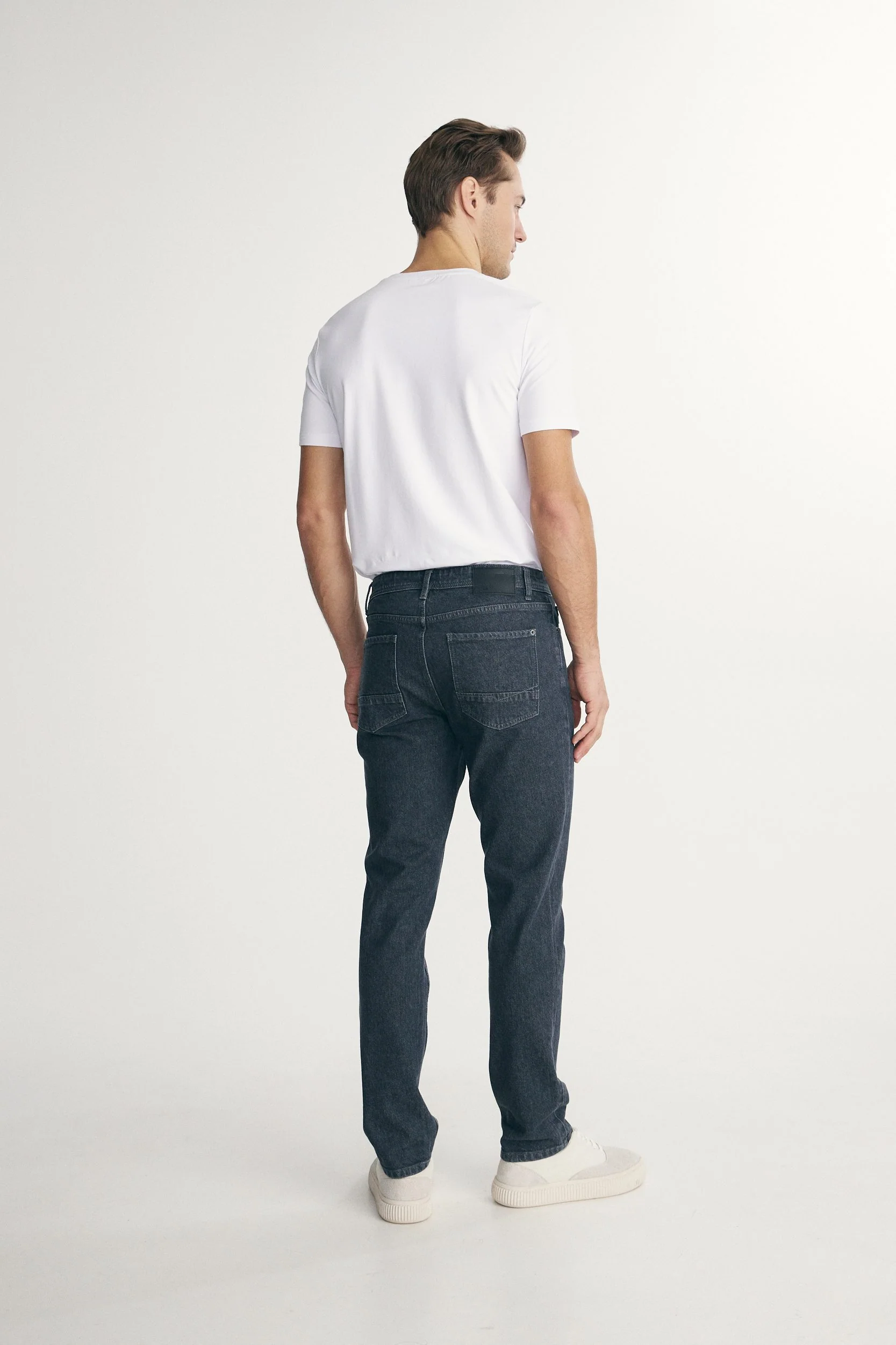 Five pockets slim fit jeans - Image 2