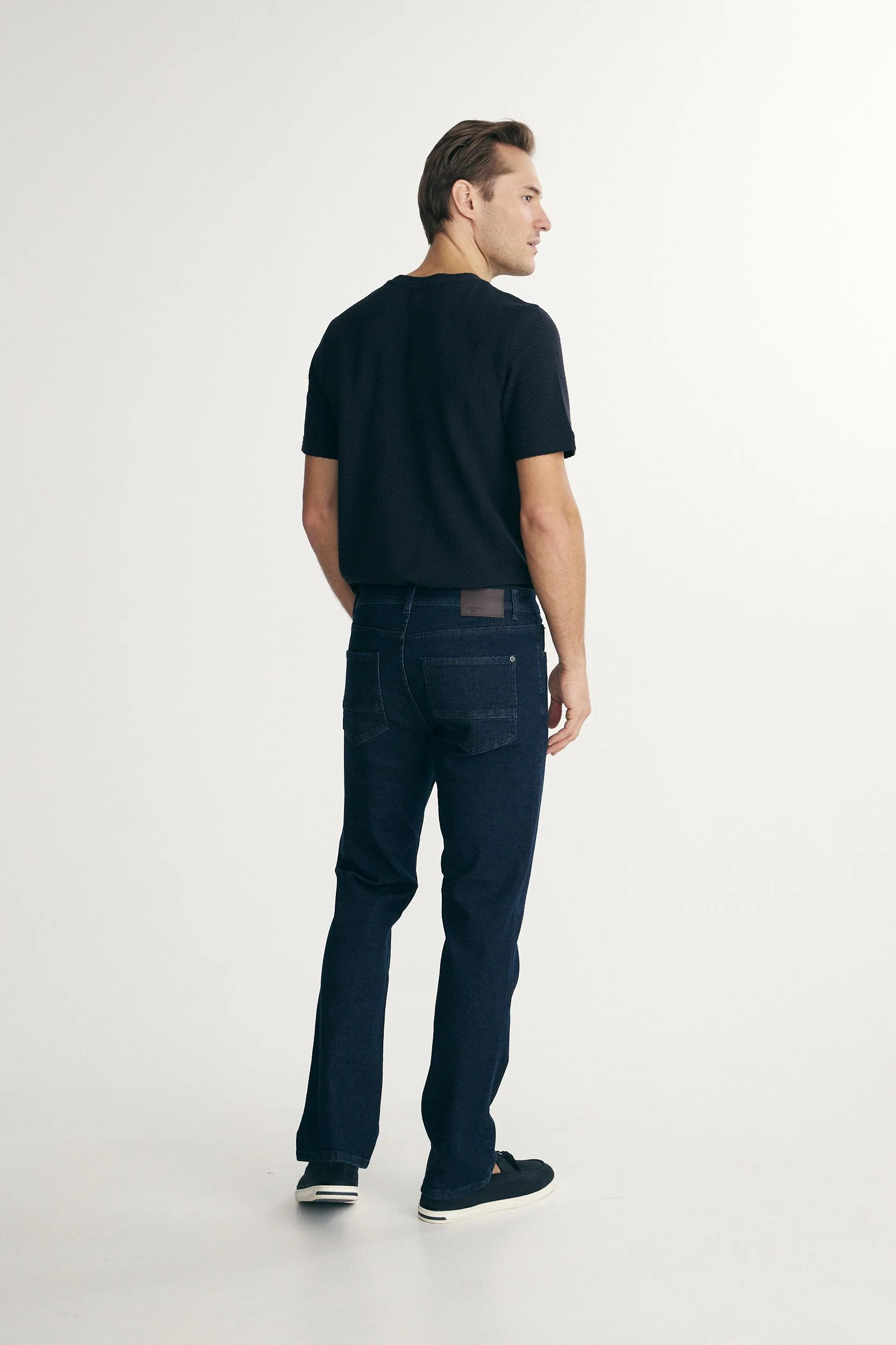 Five pockets straight jeans - Image 2