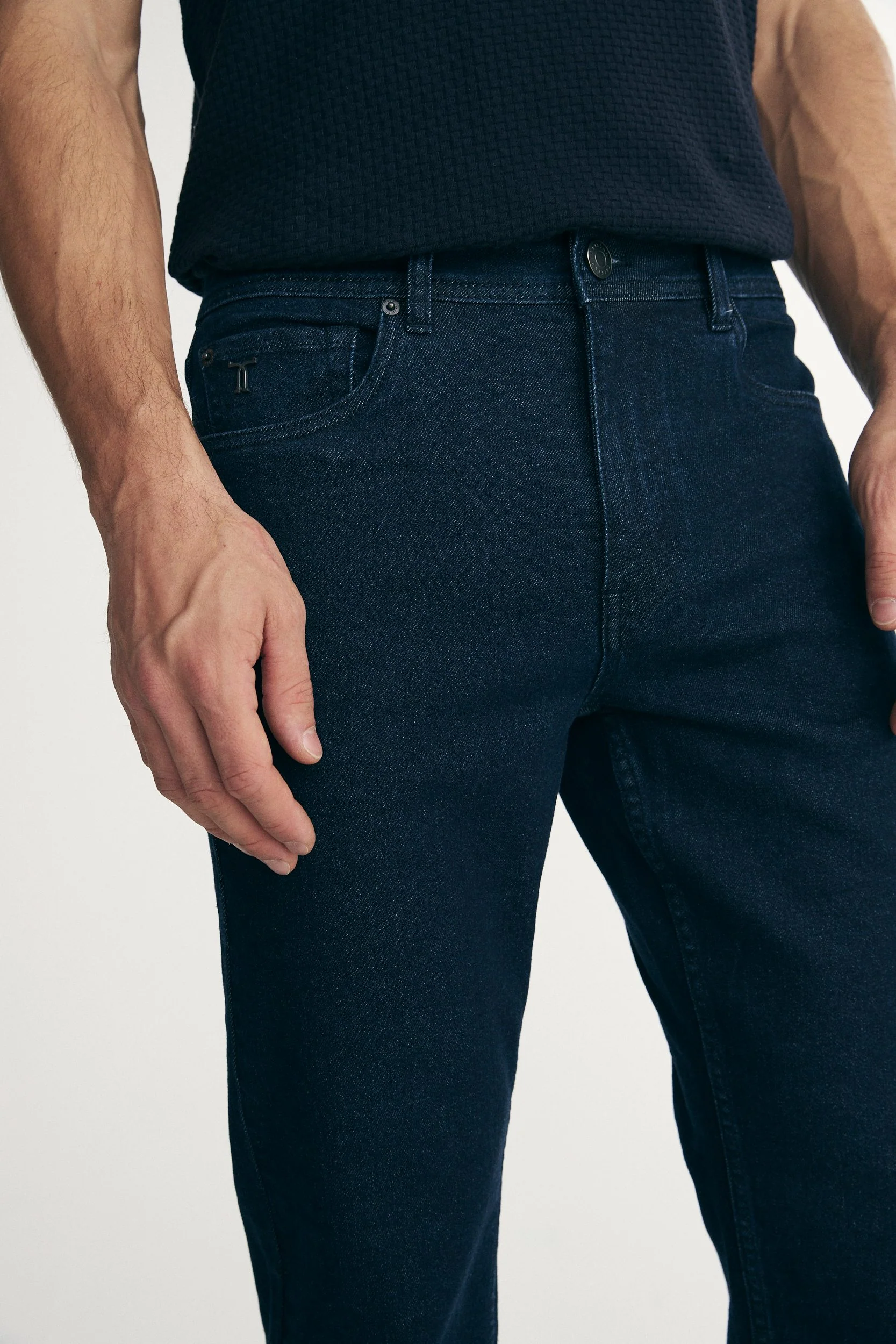 Five pockets straight jeans - Image 3