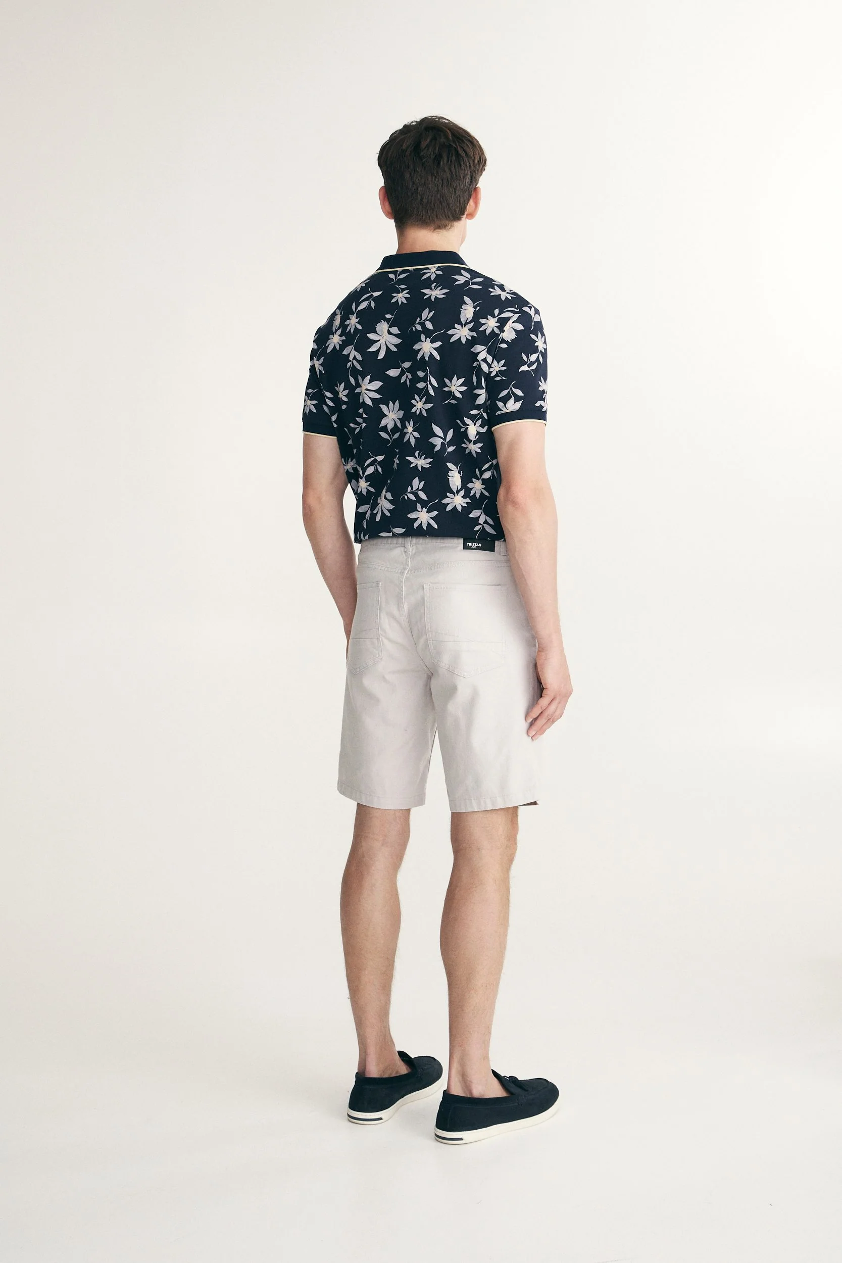 Textured slim fit bermuda - Image 3