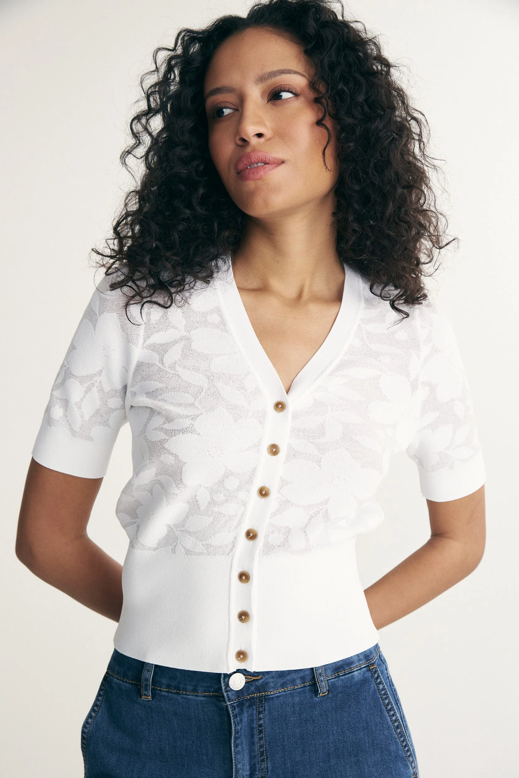 Floral jacquard short cardigan
