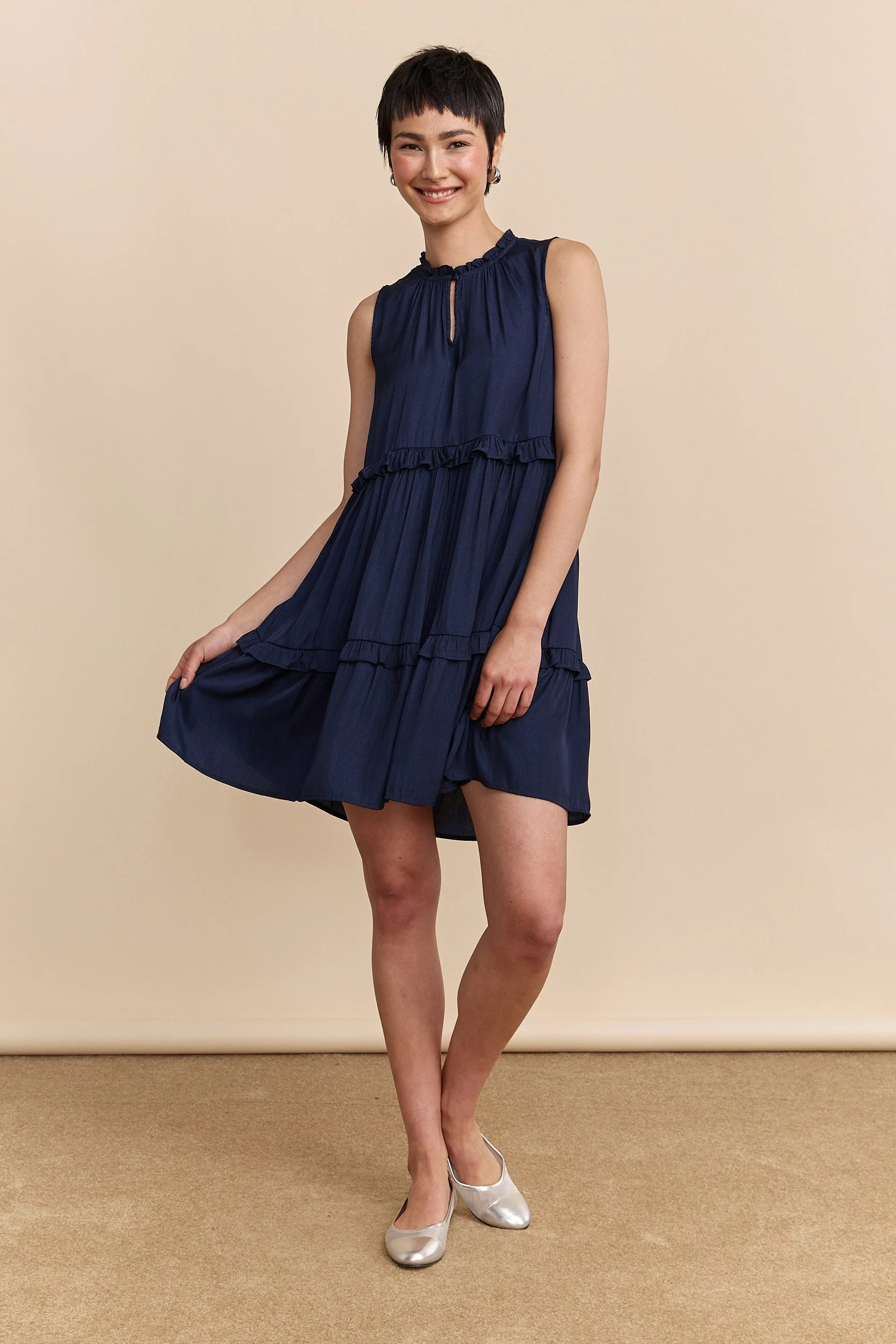 Fluid dress with frills - Image 2