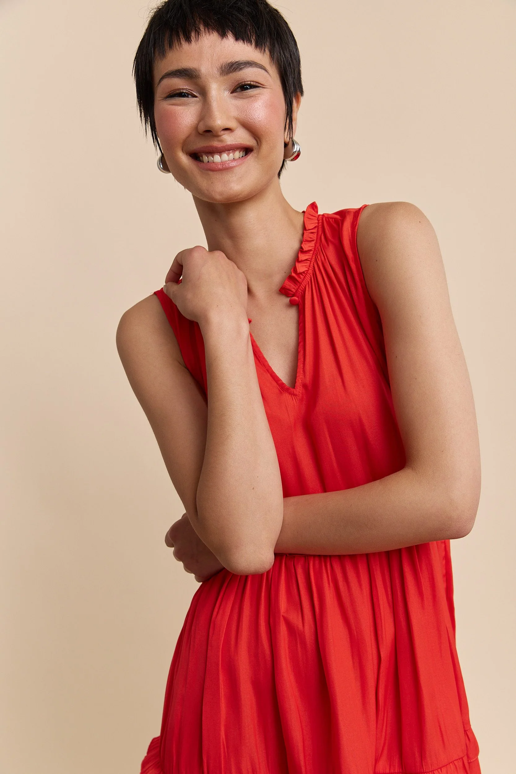 Fluid dress with frills - Image 4