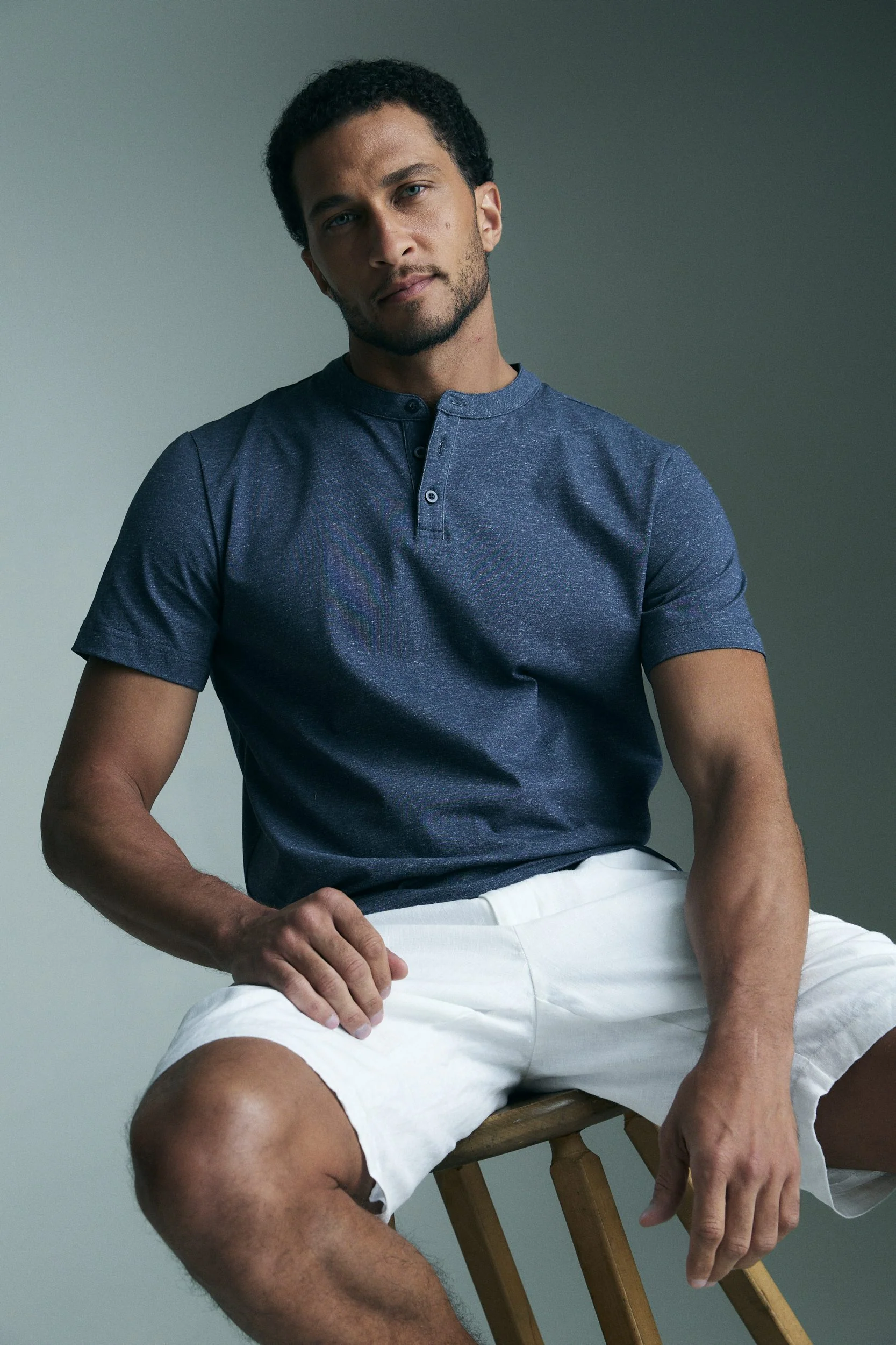 Henley t-shirt - Image 4