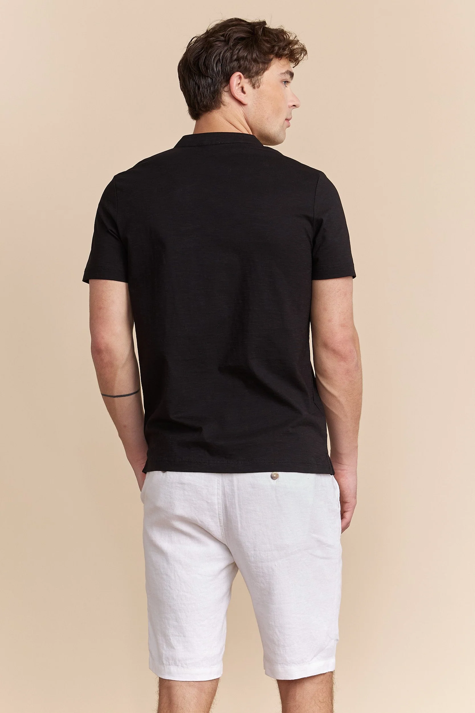 Henley t-shirt with pocket - Image 6