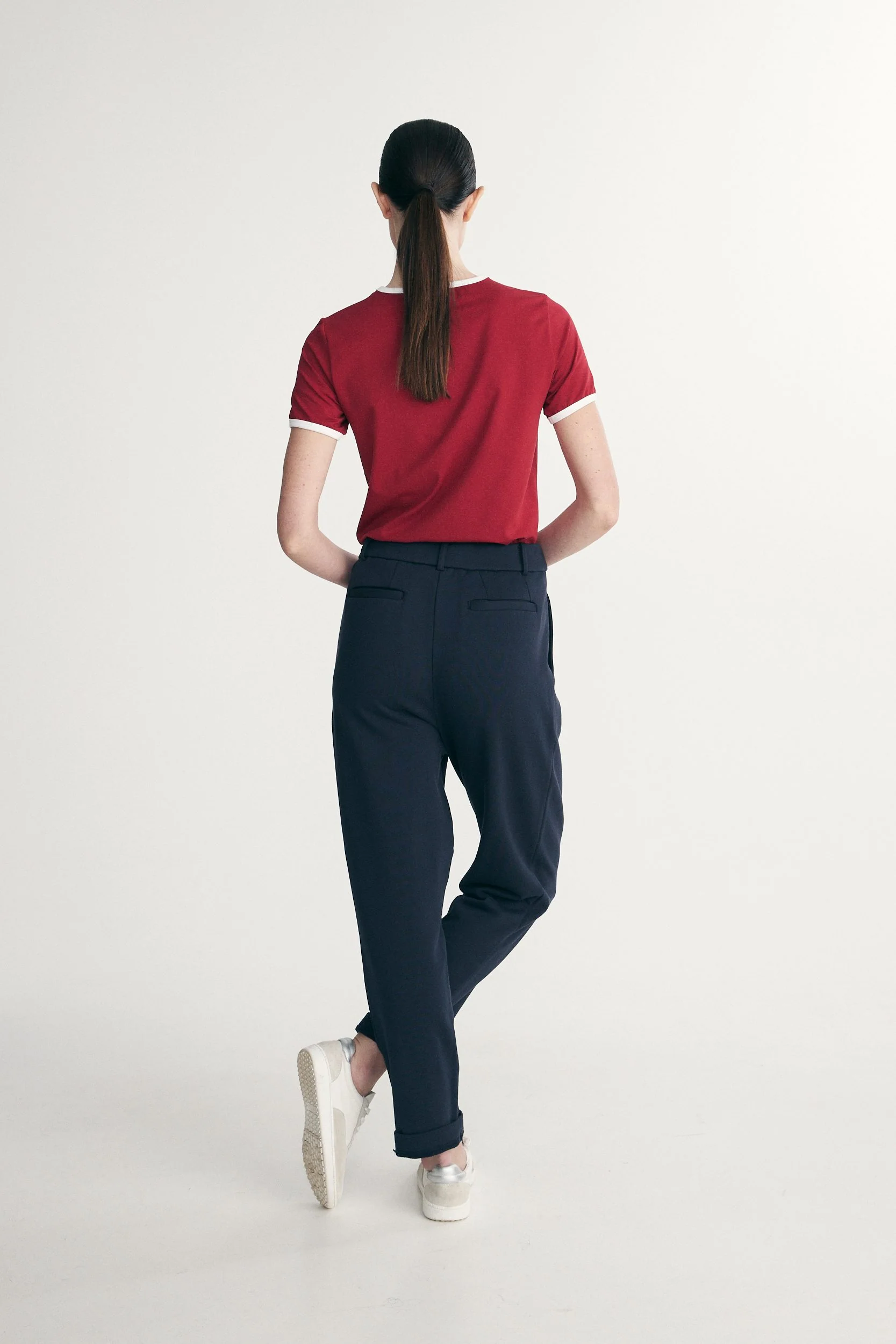 High waist pants with front pleats - Image 5
