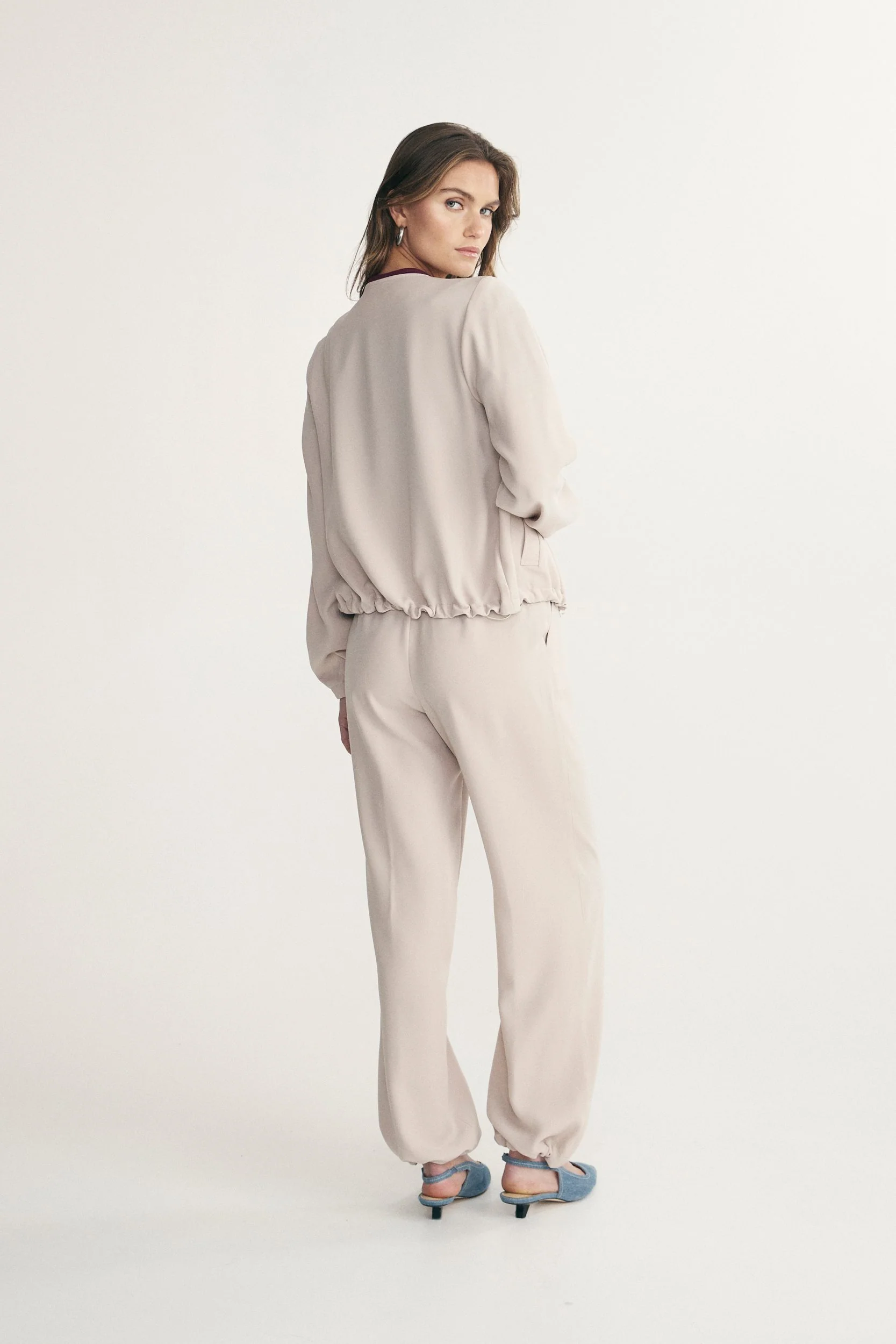 Jacket with drawstring - Image 6
