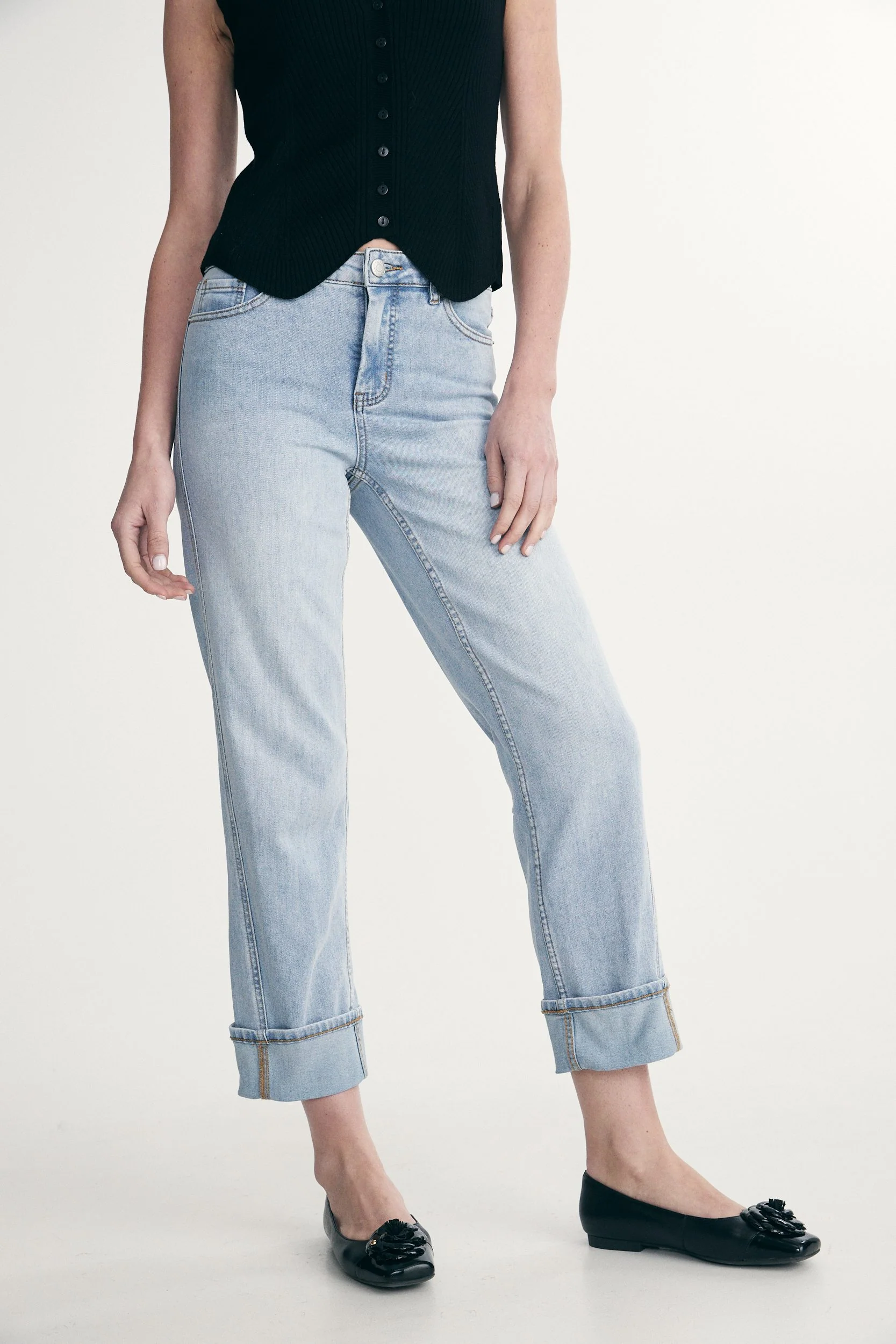 Jeans with large cuff - Image 3