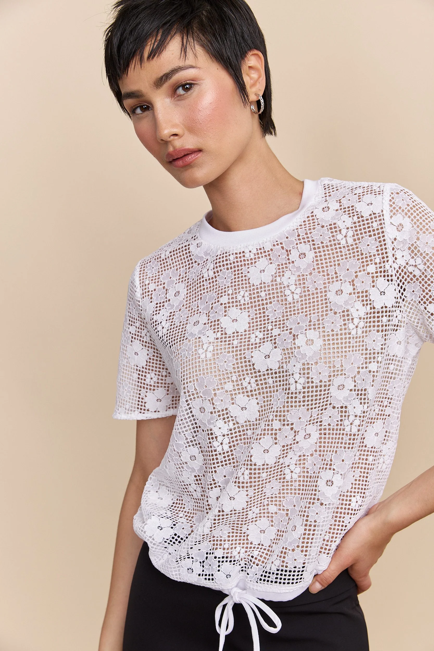 Lace boxy short sleeve top with drawstring - Image 7