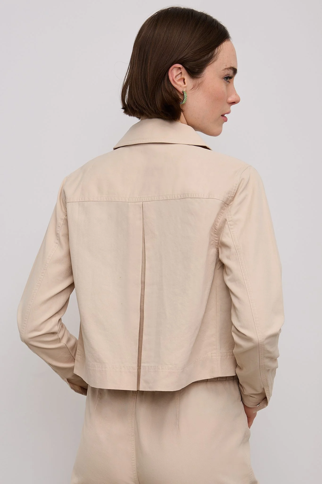 Linen blend cropped utility jacket - Image 4