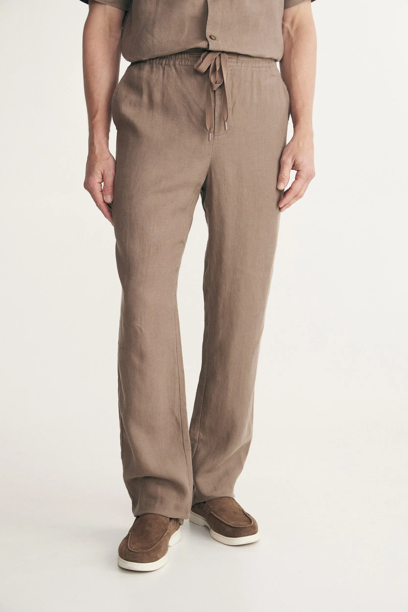 Linen pant with drawstring - Image 6