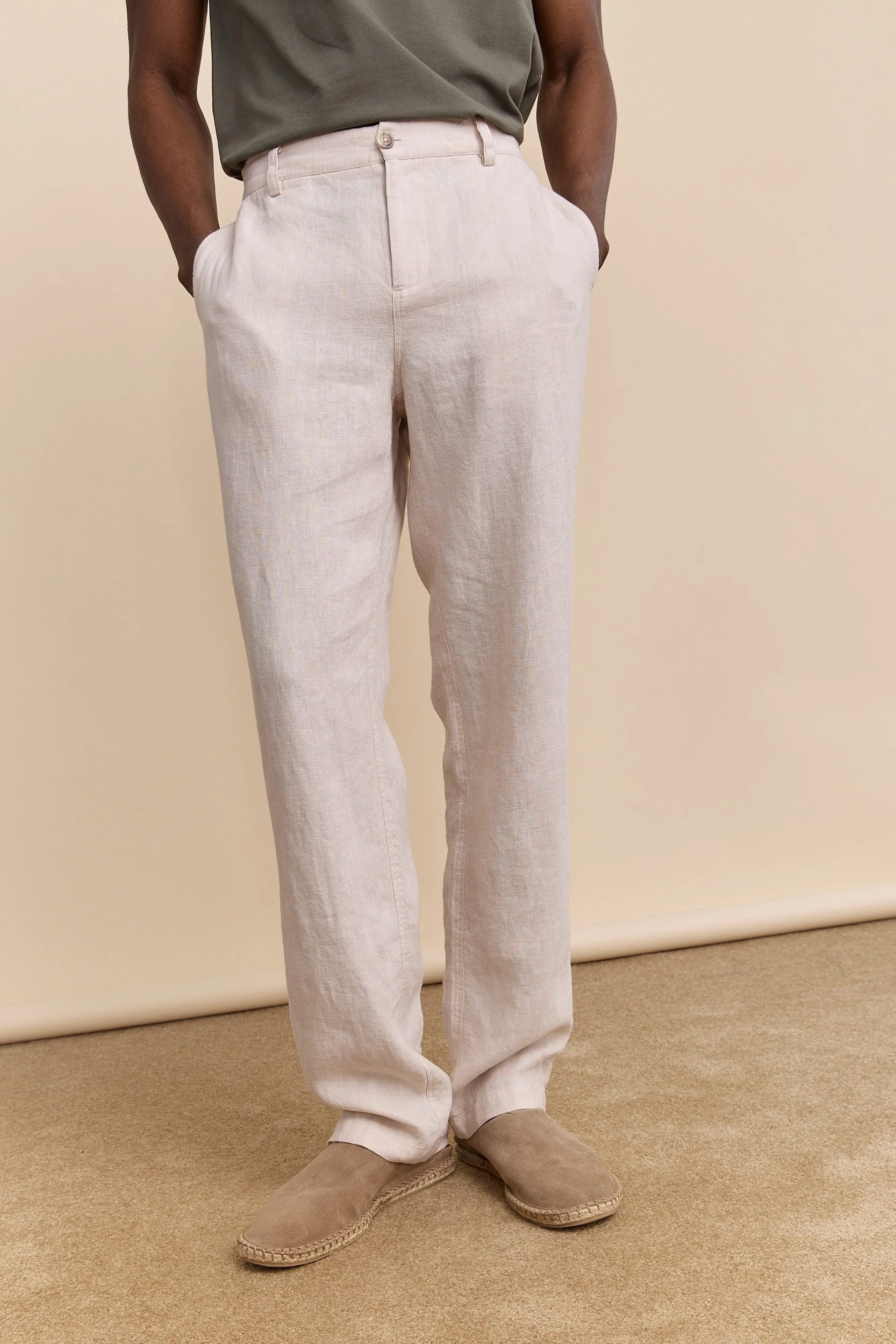 Linen pant with elastic sides - Image 3