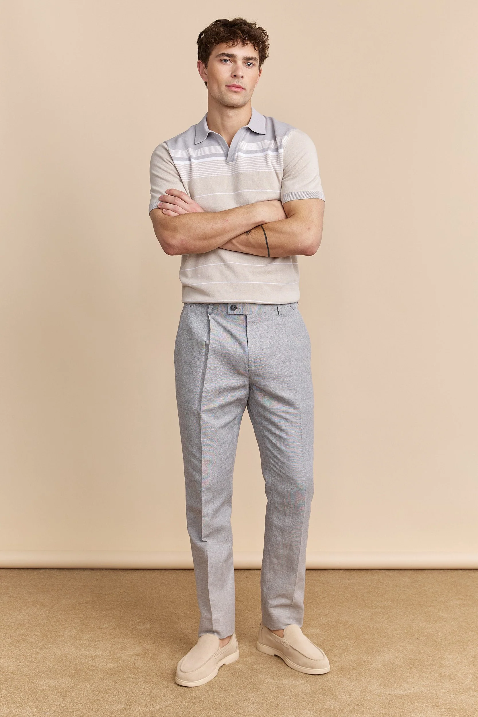 Linen pant with pleats & side buckles - Image 4