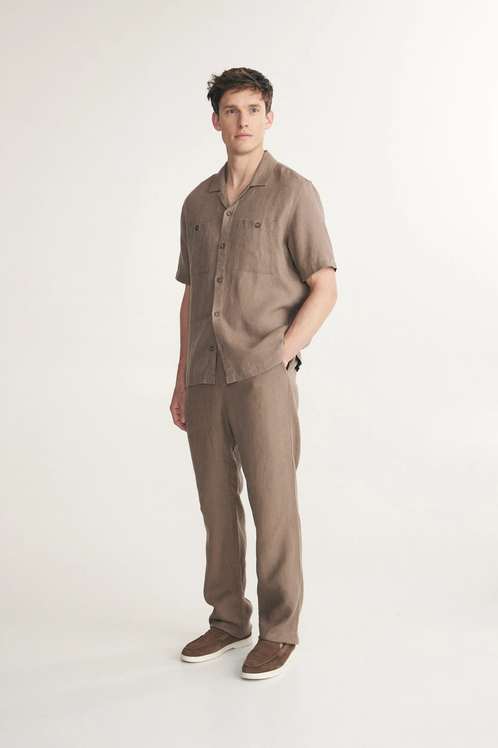 Linen shirt with cuban collar - Image 3