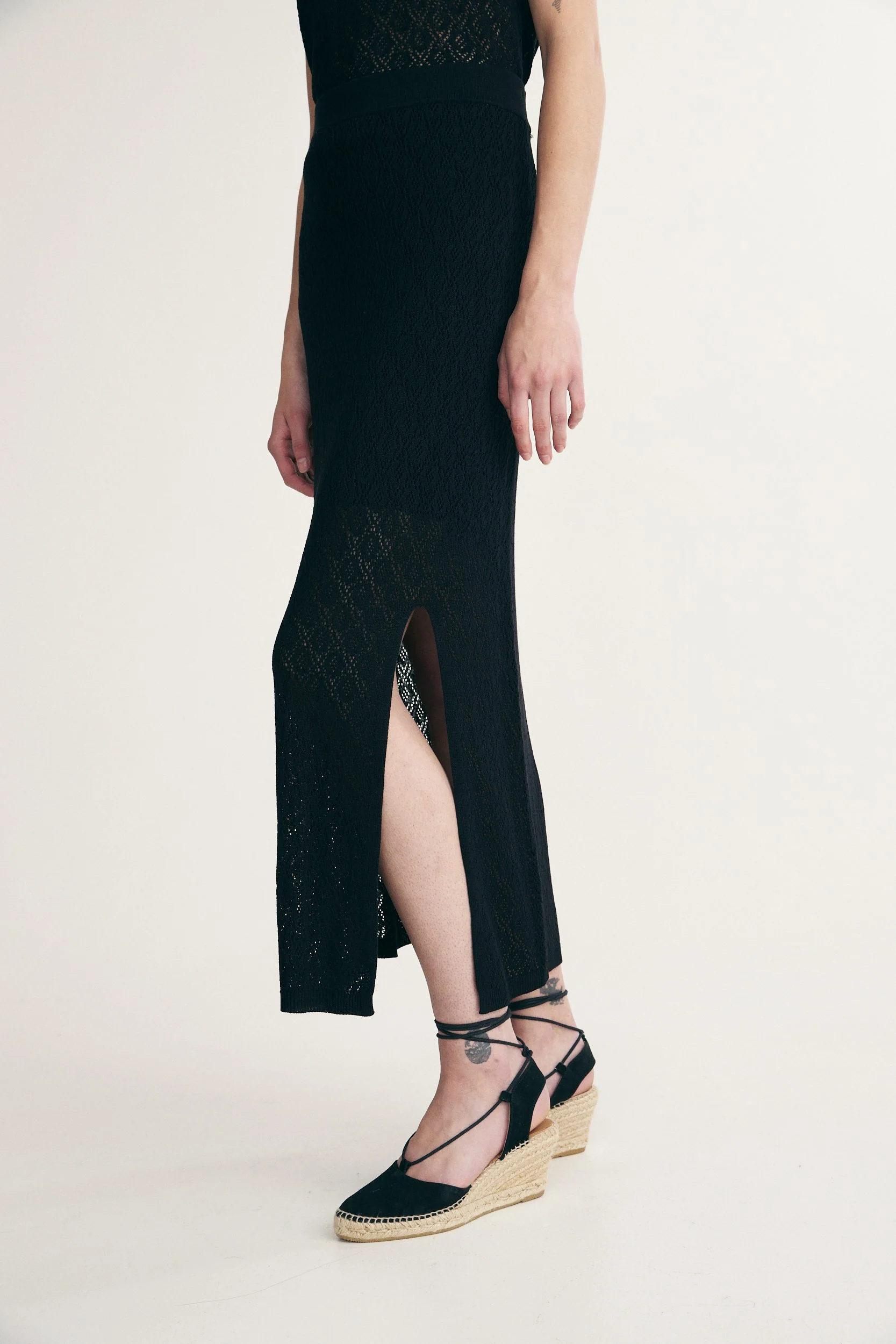 Long knitted skirt - Image 3