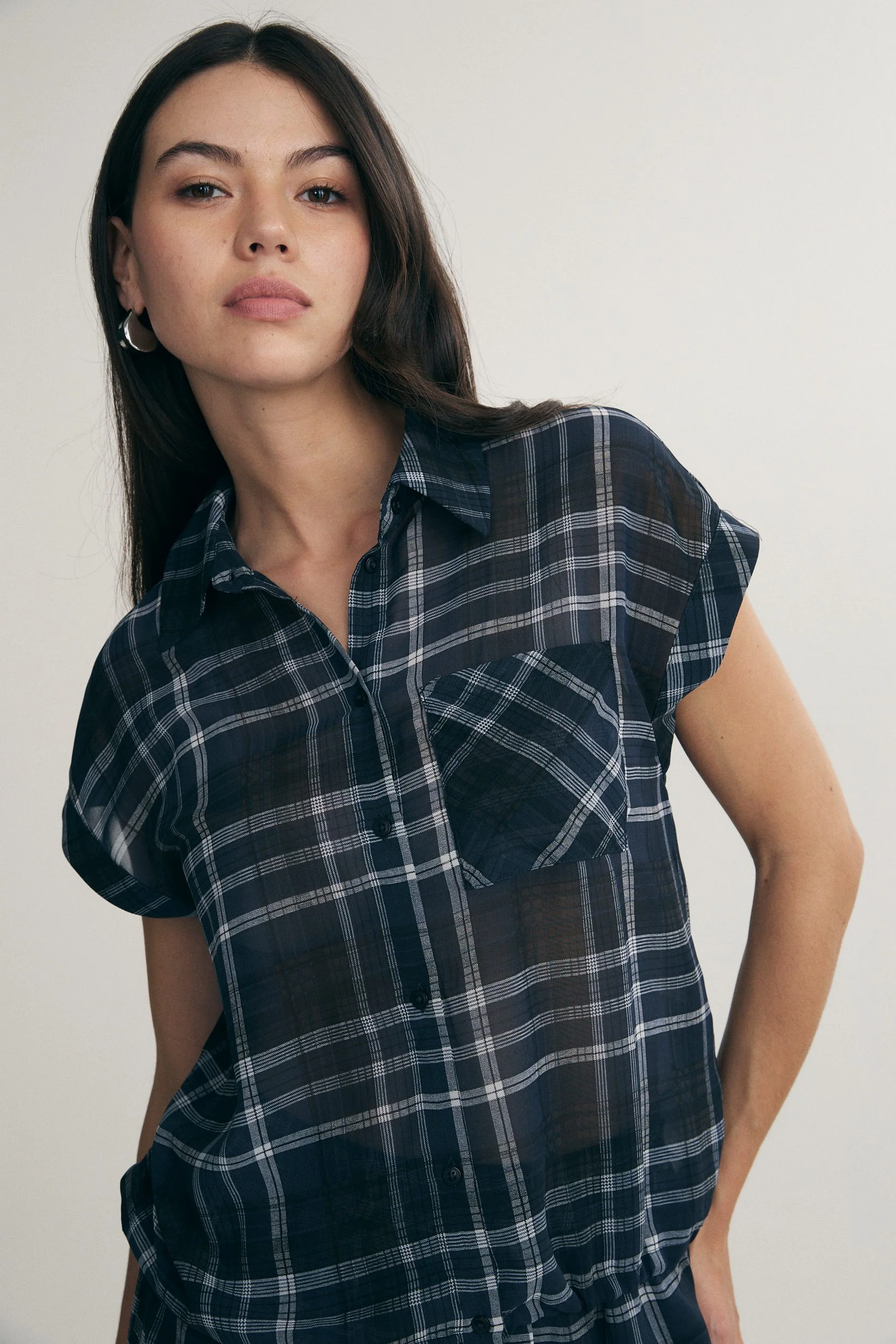 Loose plaid shirt - Image 4