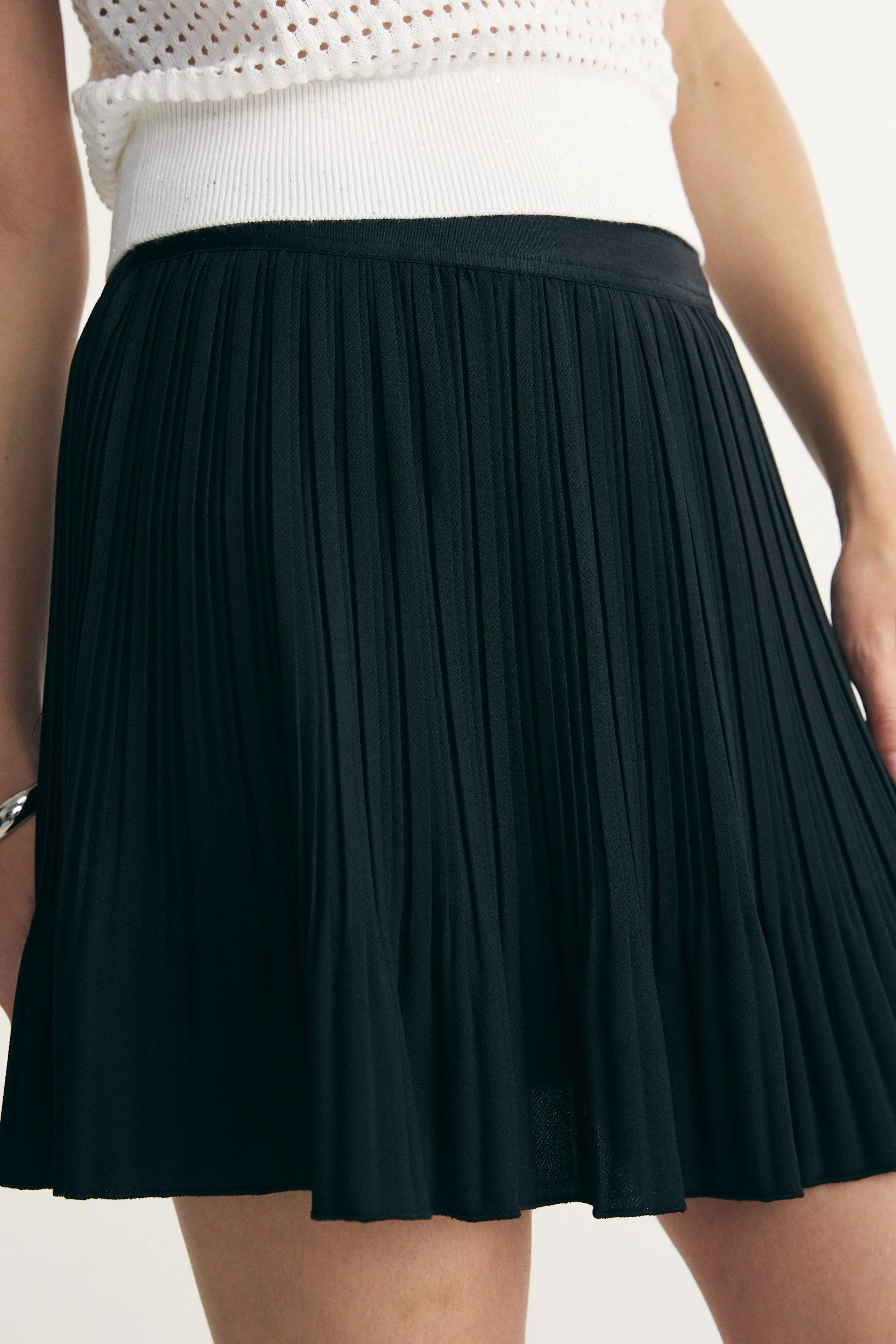 Mini pleated skort - Image 7