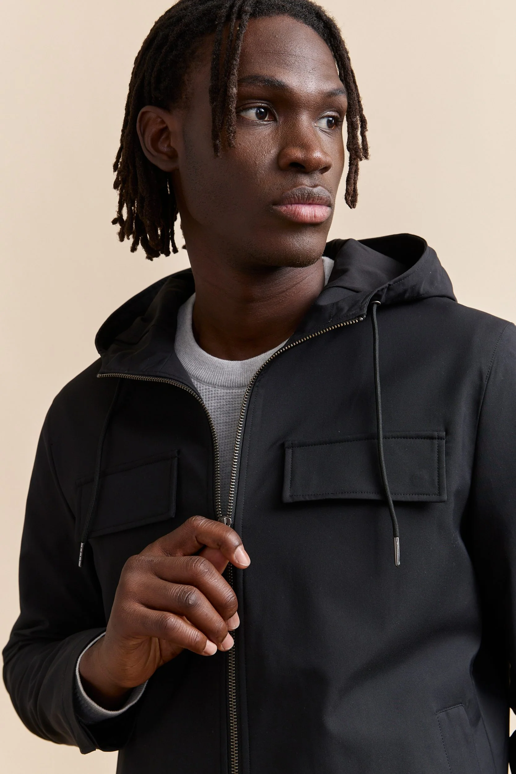 Multi pockets hooded jacket - Image 4