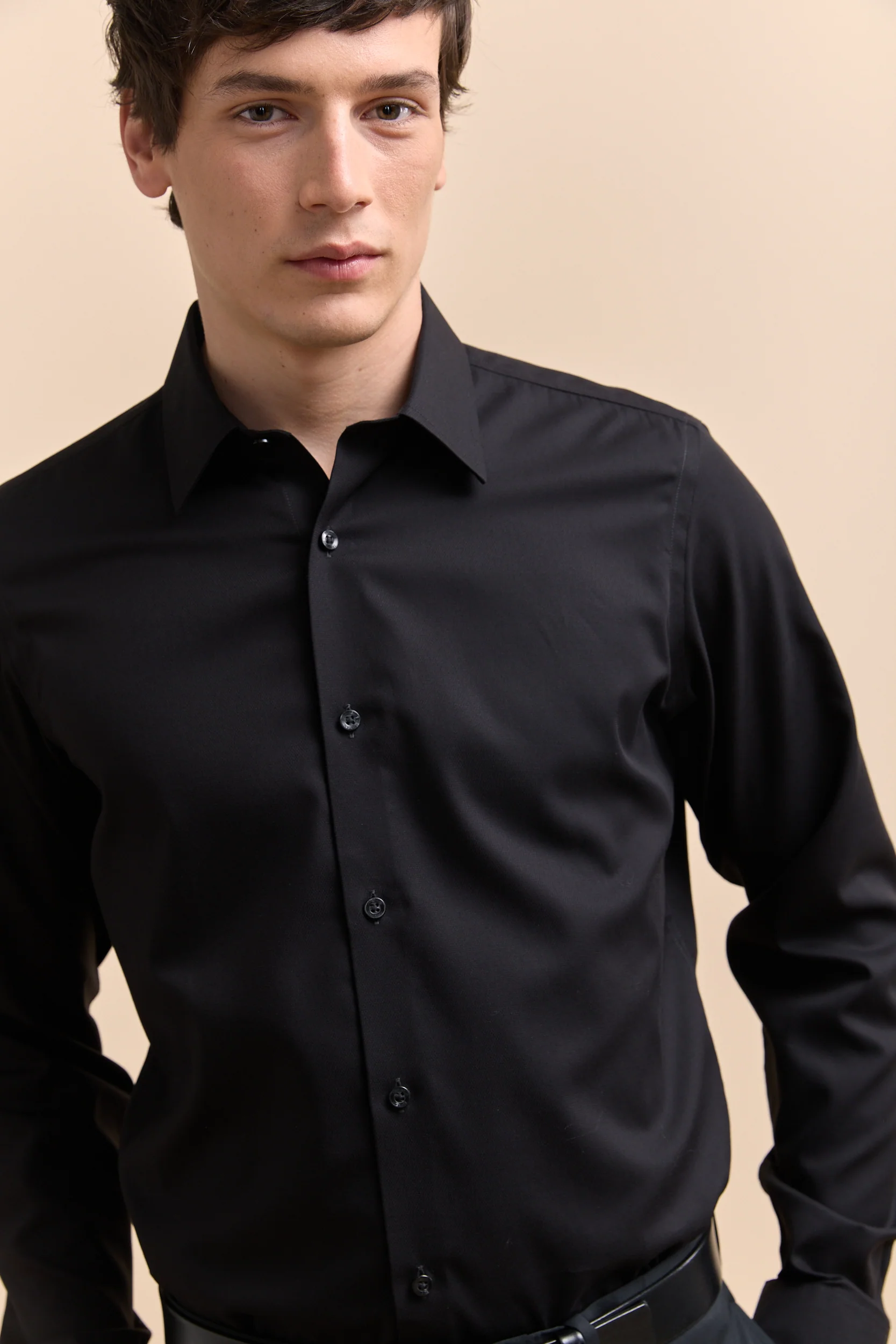 Non-iron fitted dobby shirt - Image 7