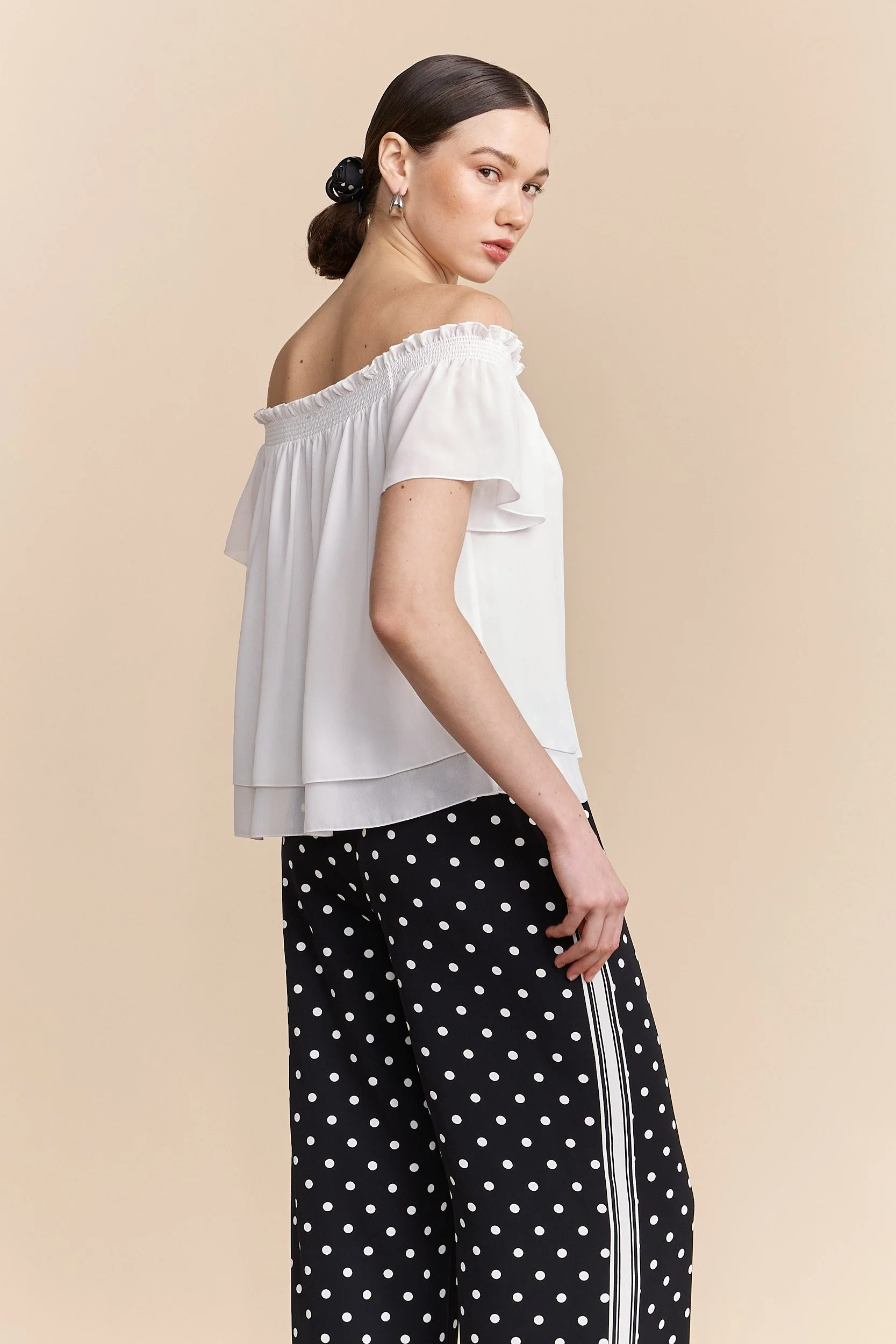 Off-the-shoulder top with ruching - Image 2