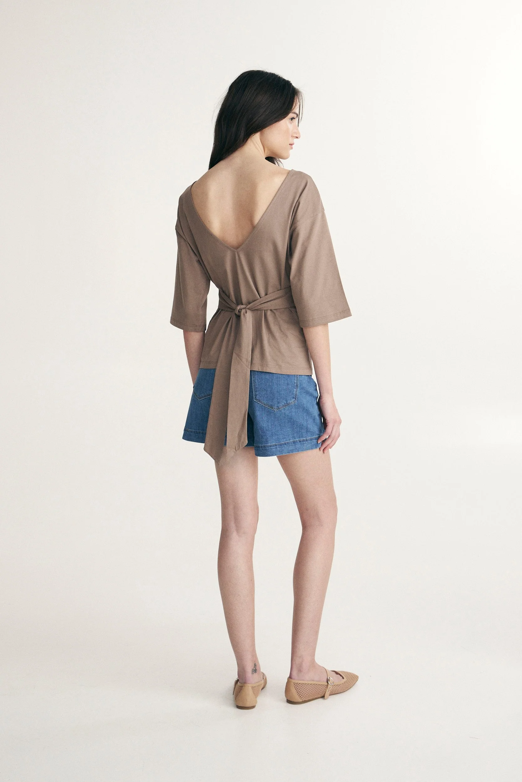 Open back t-shirt - Image 2