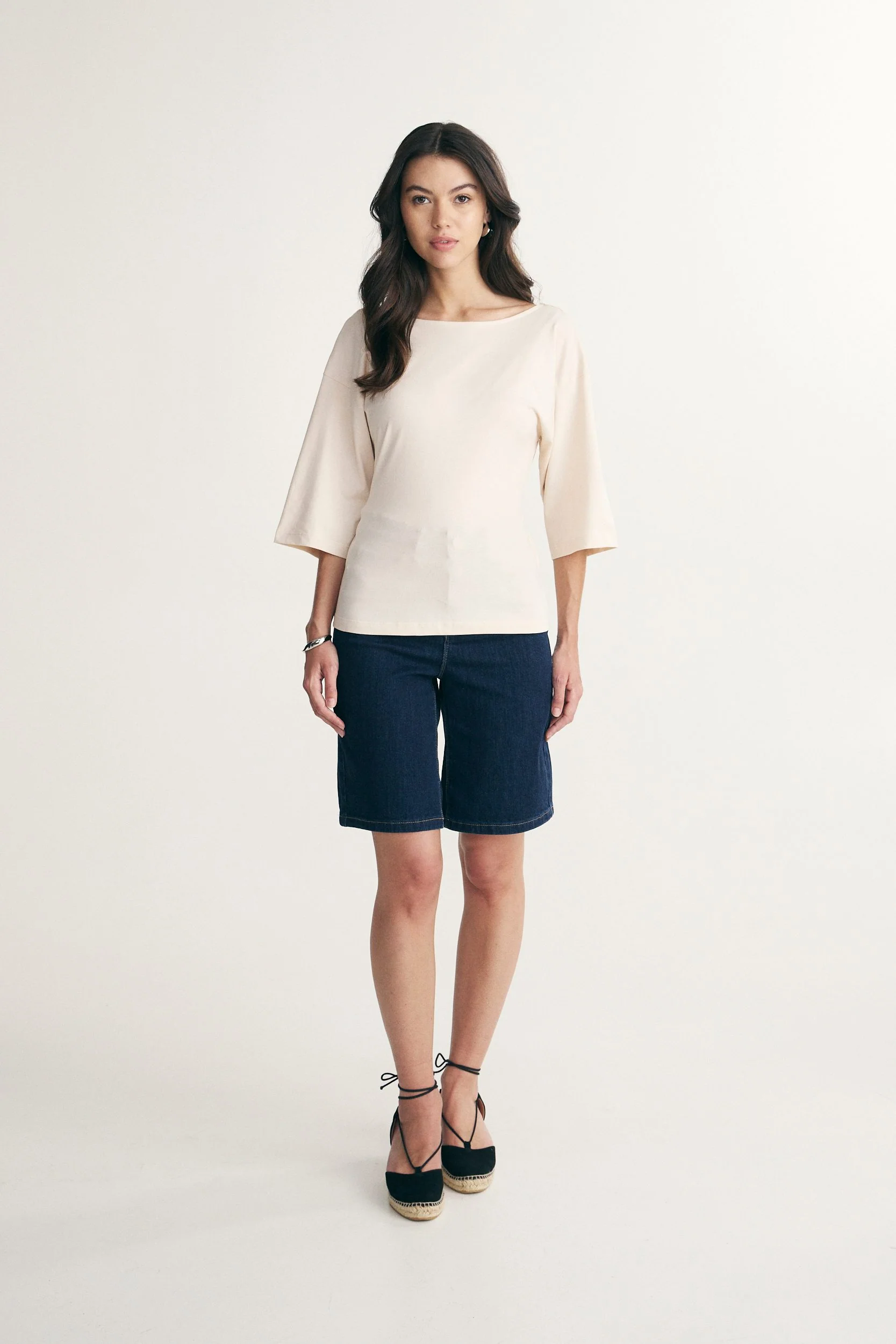 Open back t-shirt - Image 9