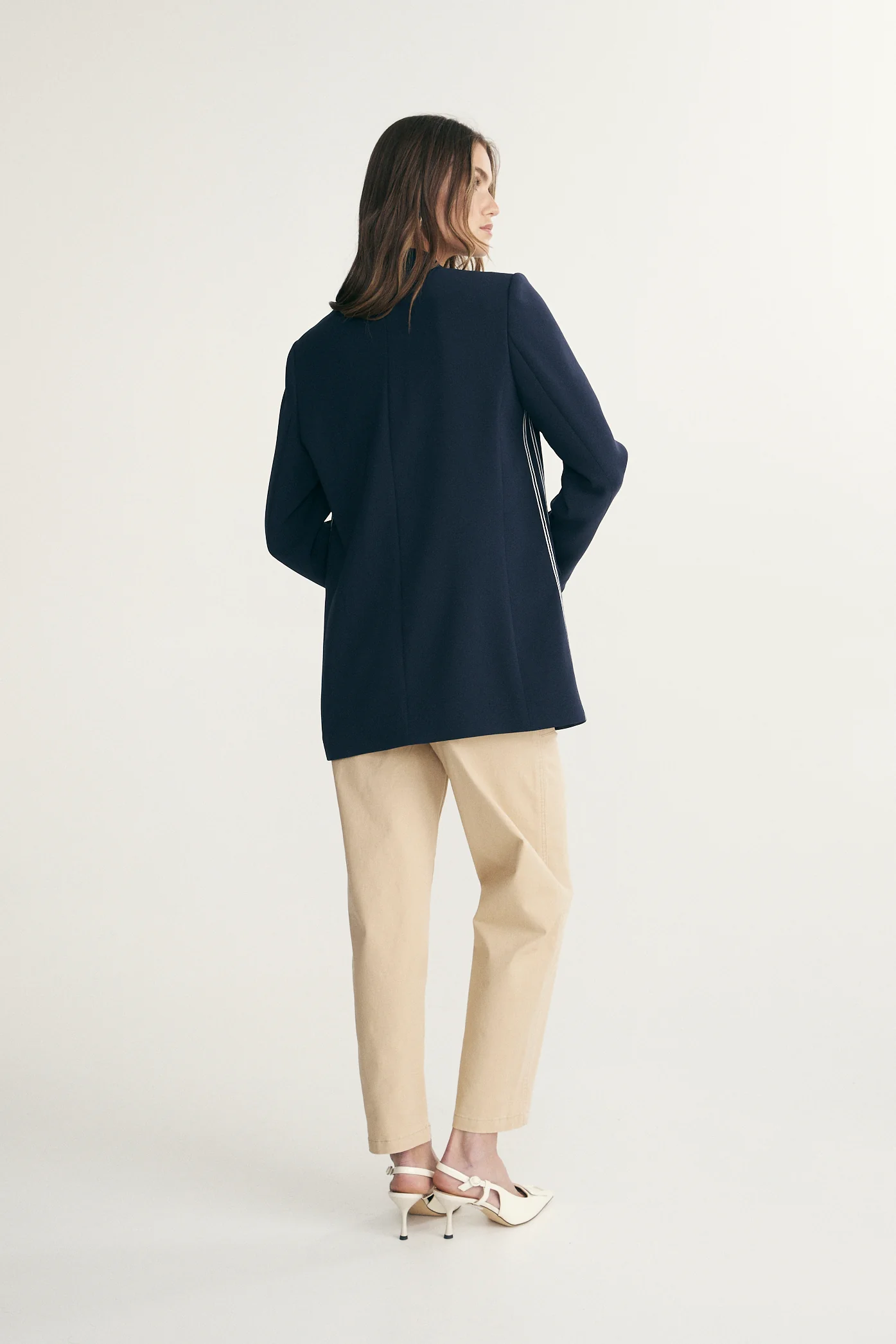 Oversized blazer with ribbon - Image 8