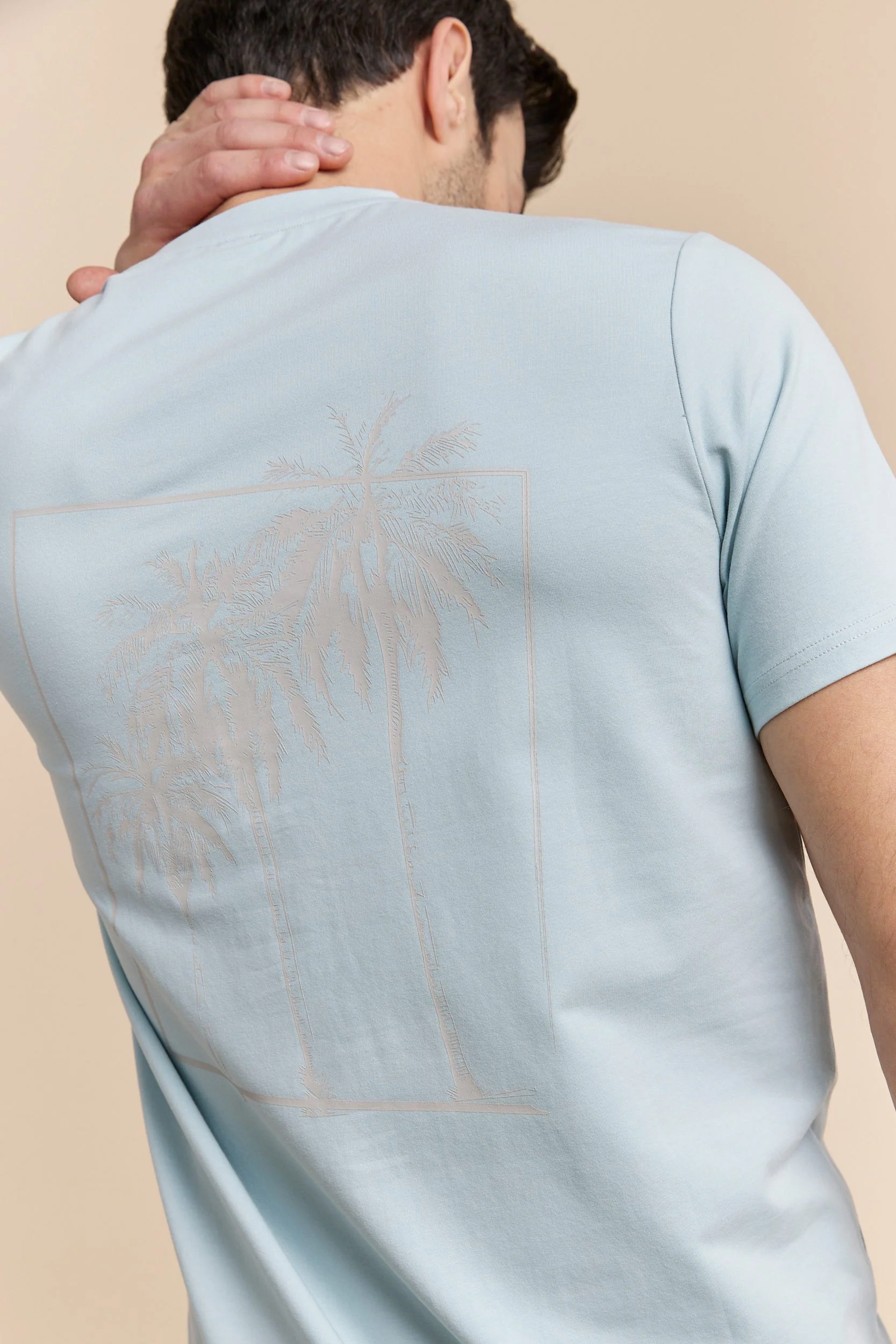 Palm trees graphic print t-shirt - Image 4