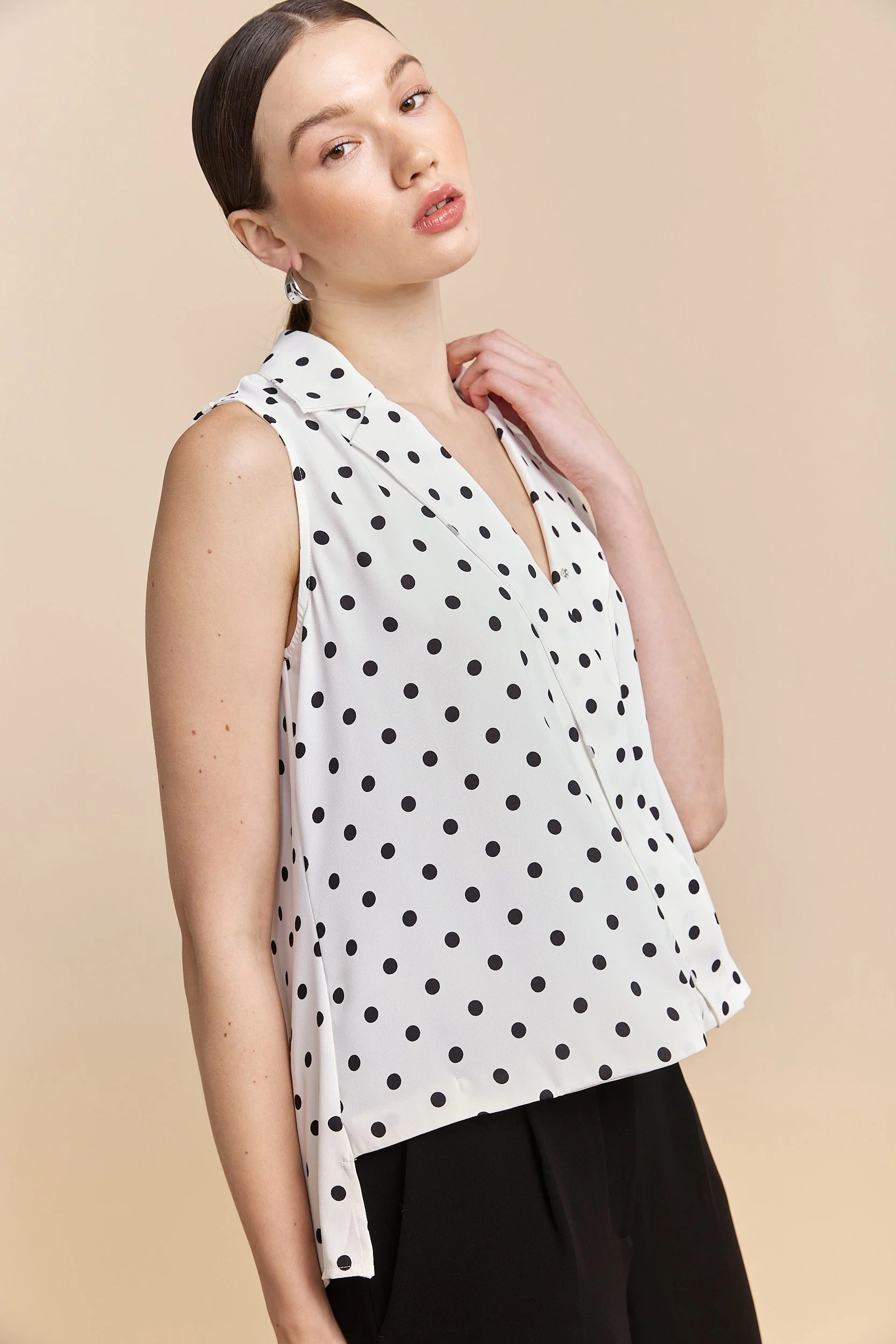 Polka dots sleeveless top with draped front - Image 6