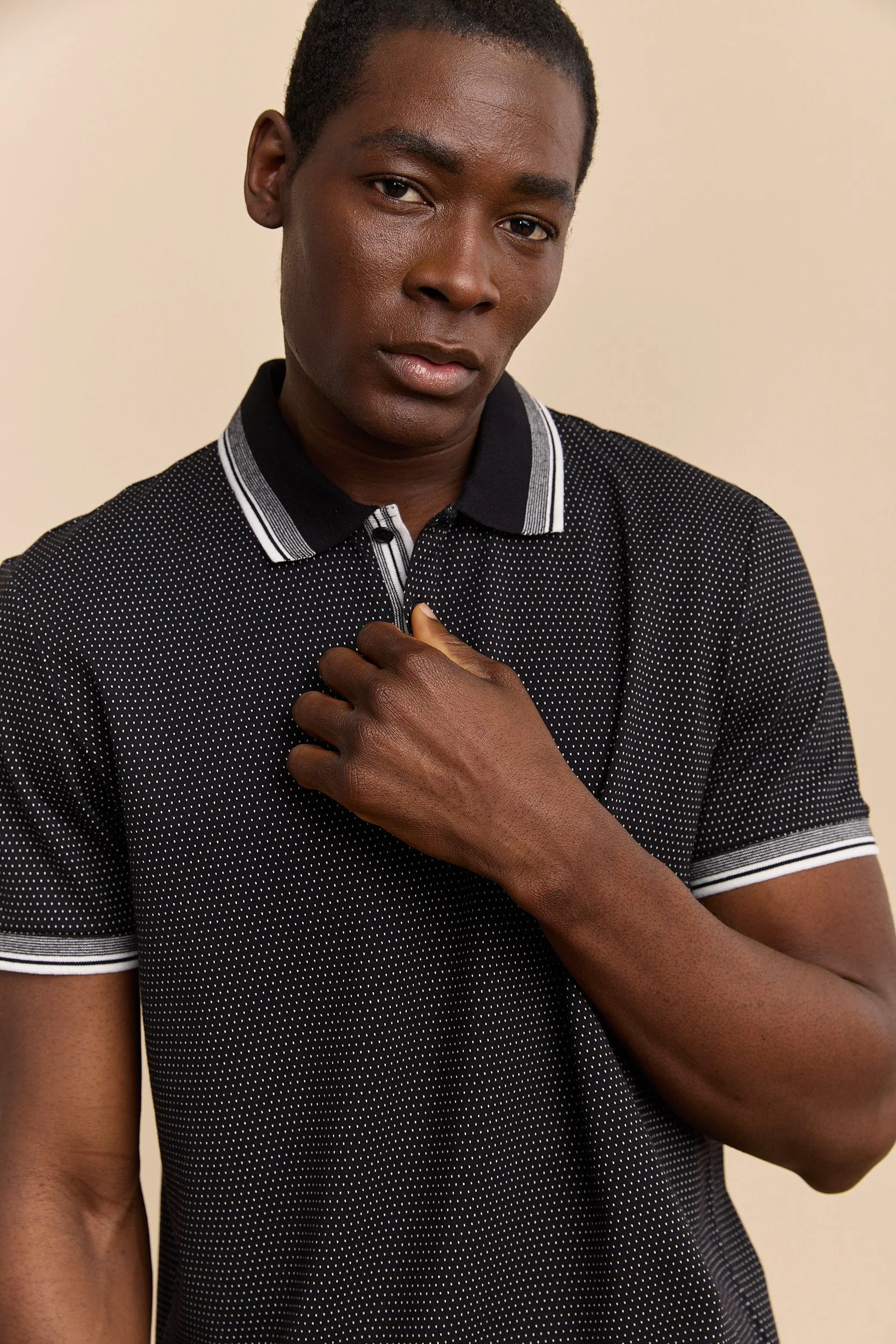 Men's Tops & T-Shirts
